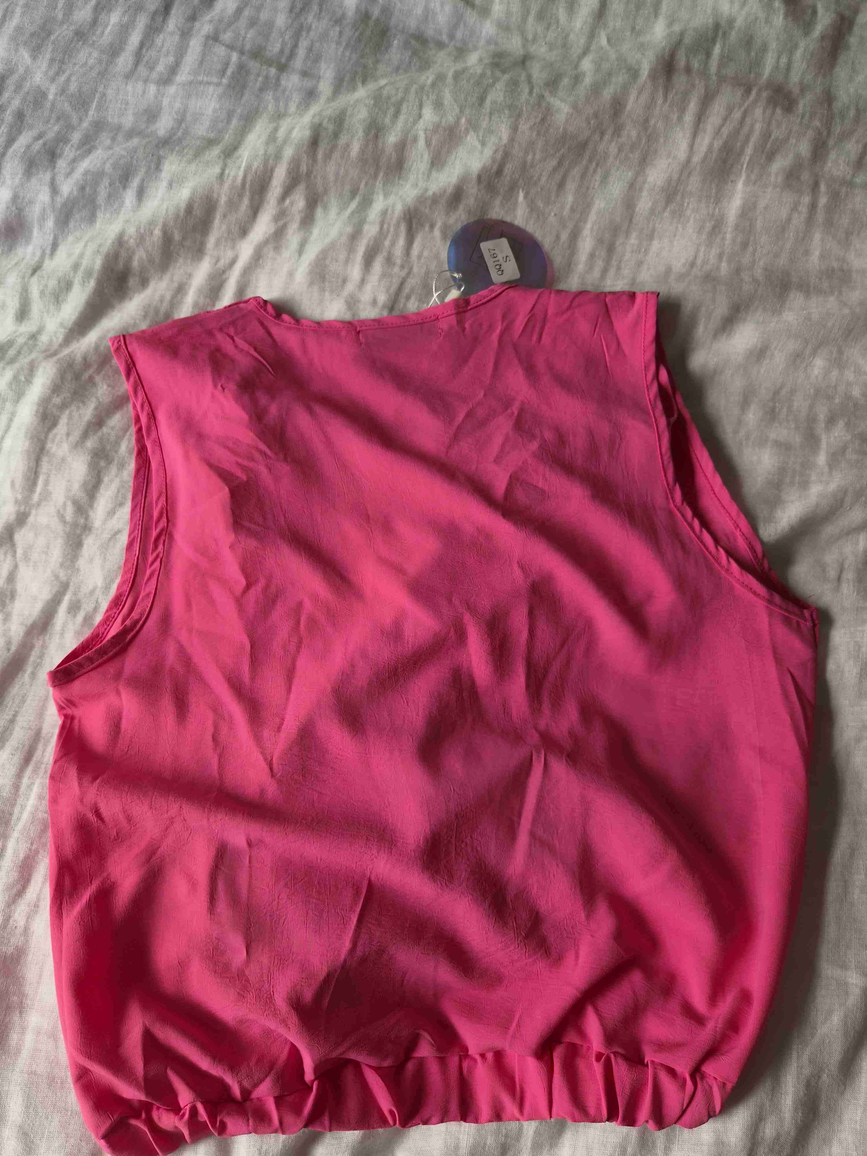 Blusa sin mangas fucsia - miniatura 2
