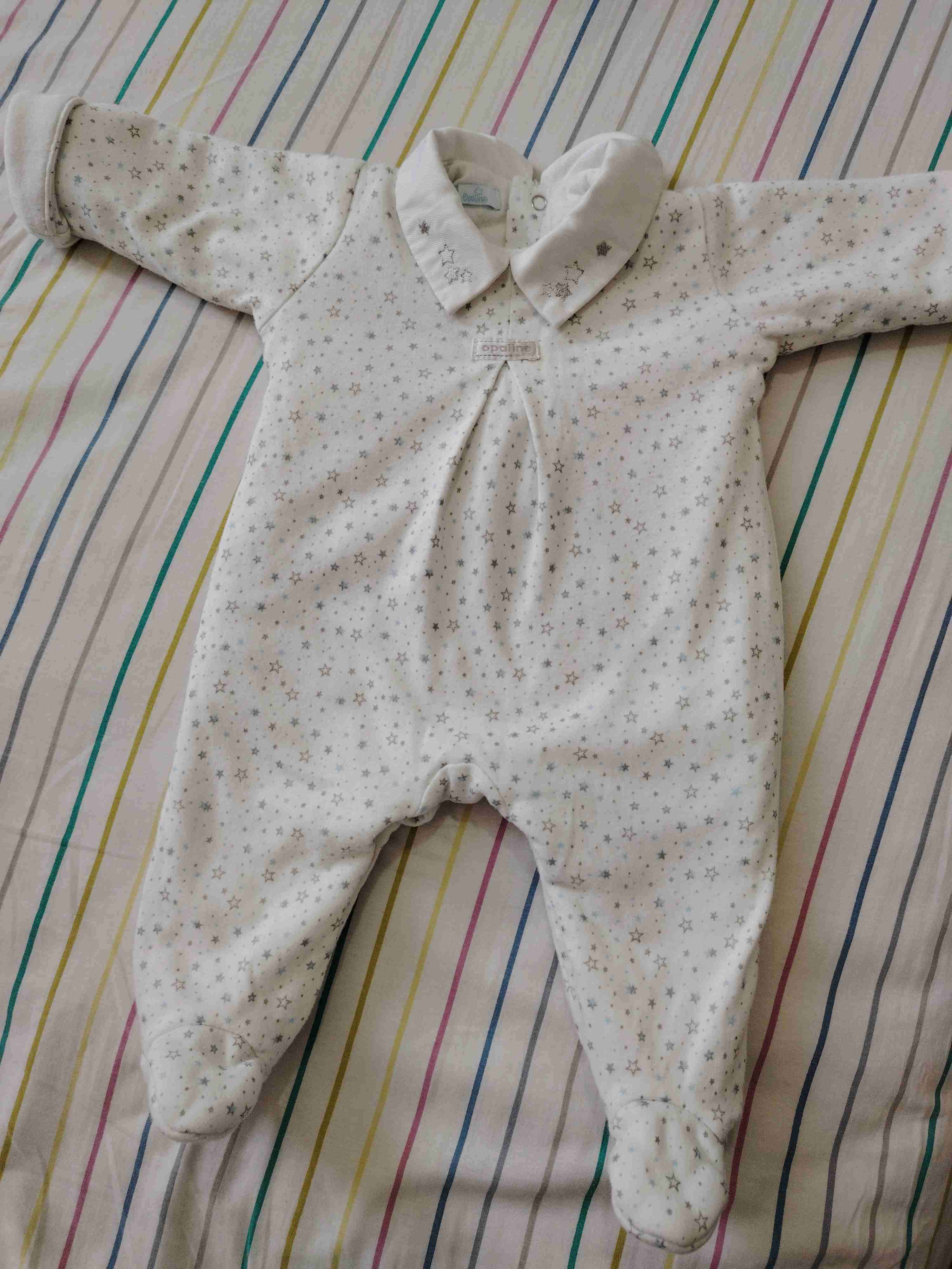 Enterito acolchado bebé estampado estrellitas