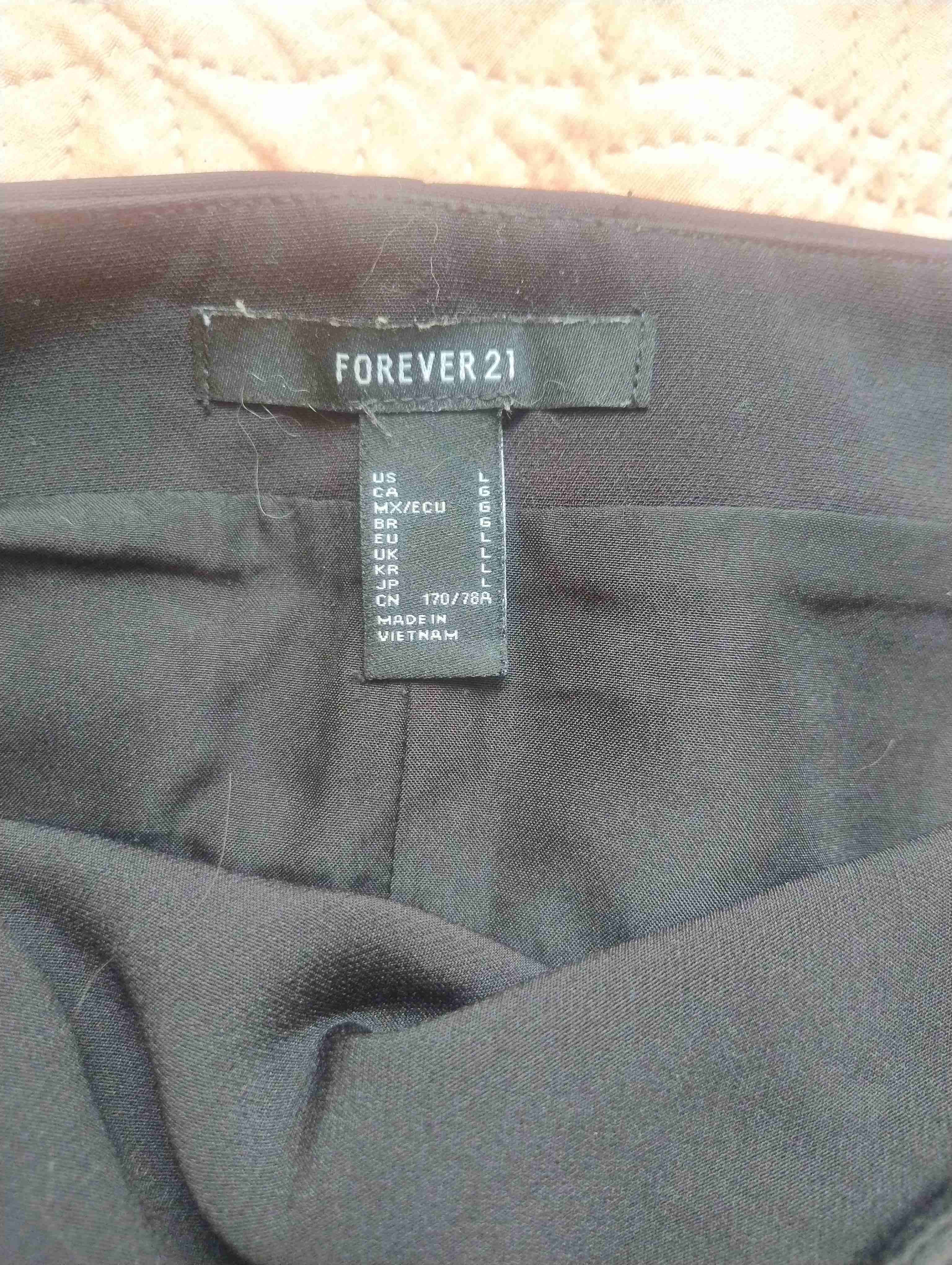 Falda negra M/L - miniatura 3