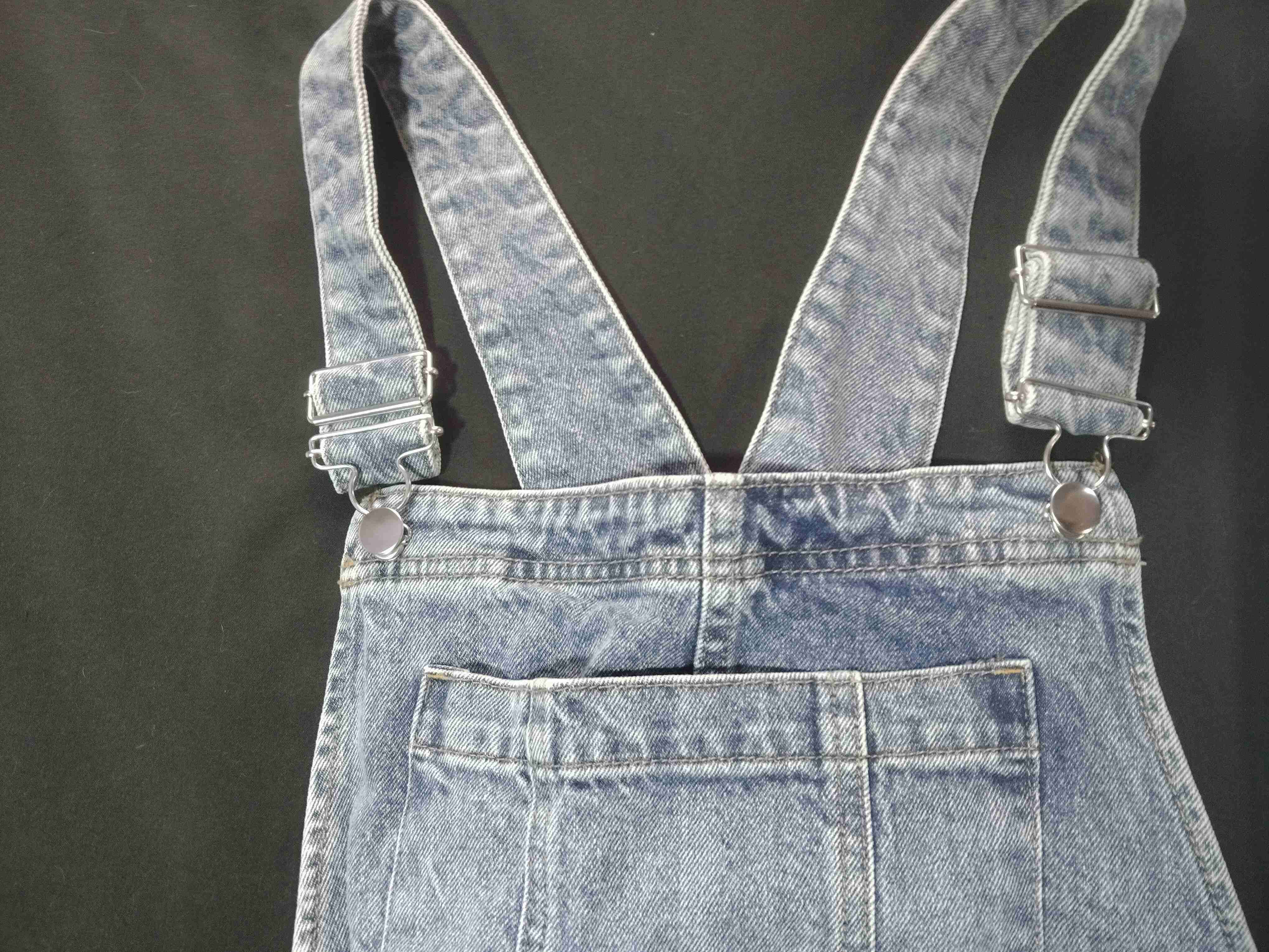 Jardinera corta de mezclilla prenatal - 4