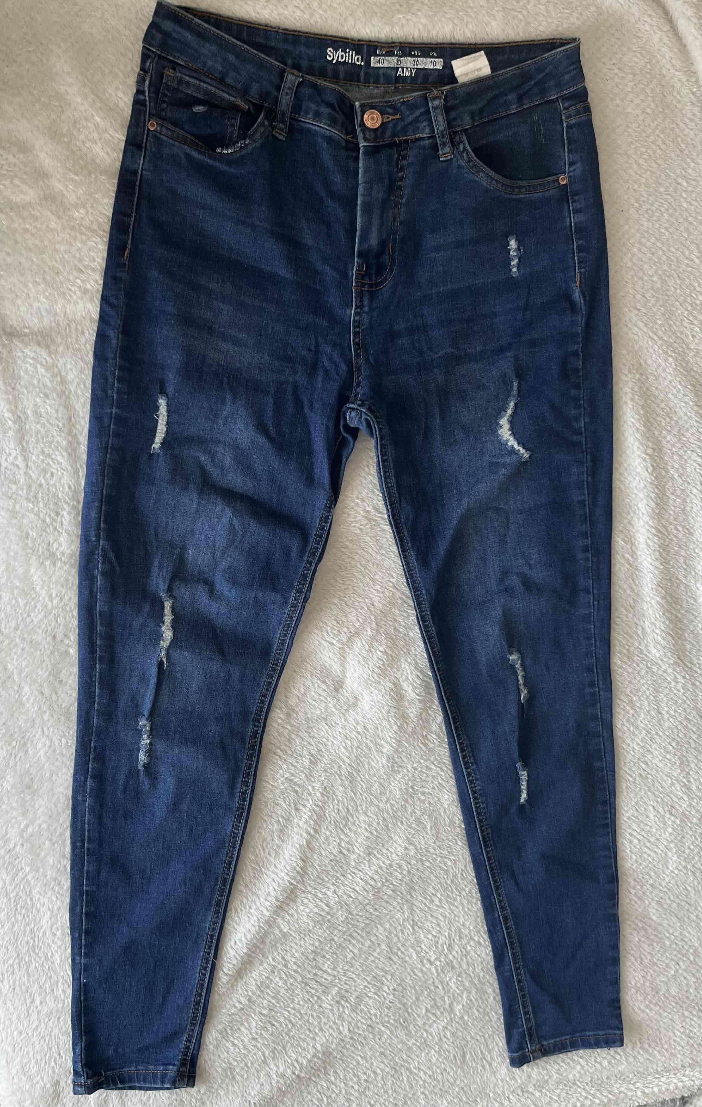 Jeans azules desgastados Sybilla