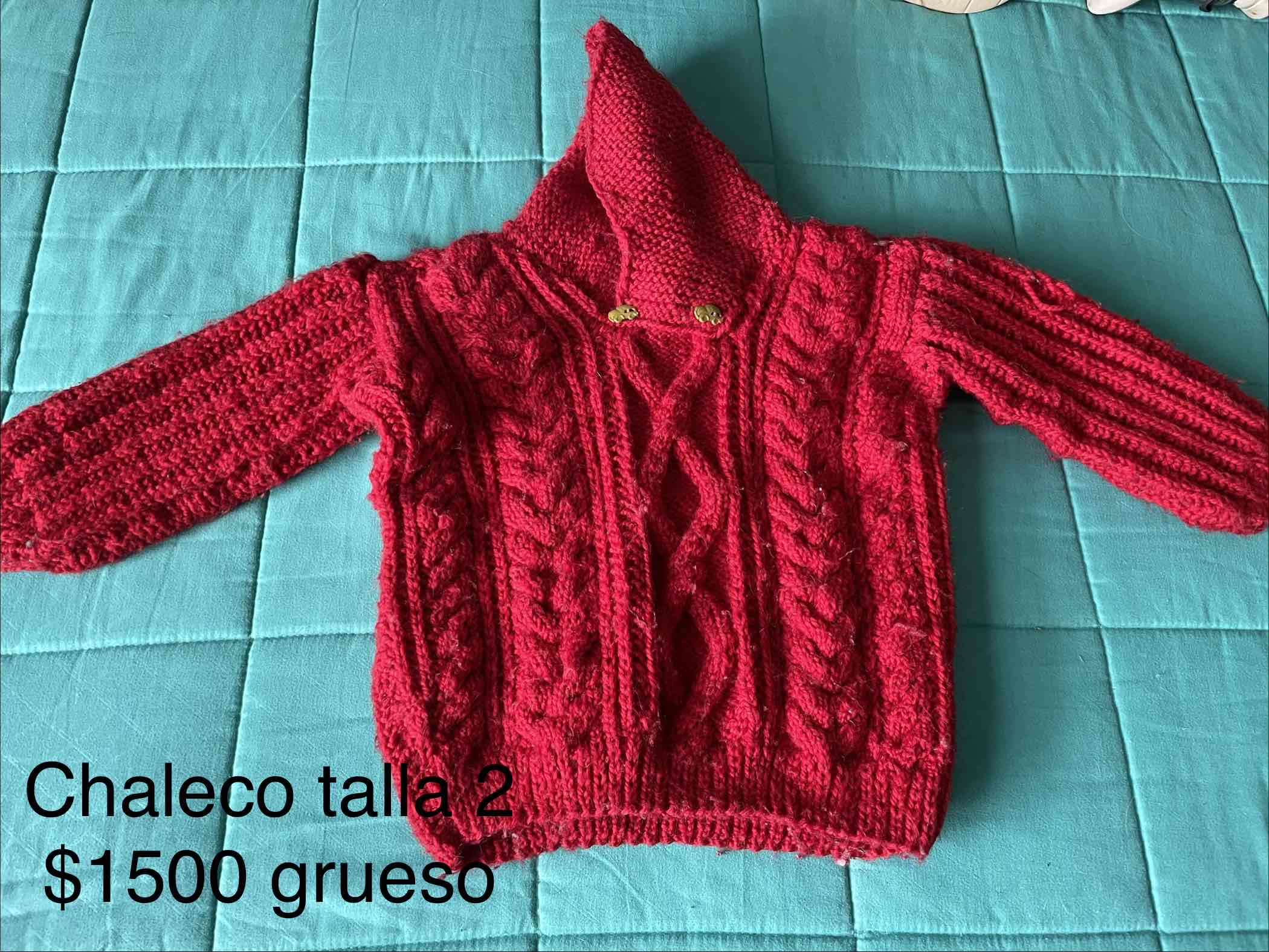 Ropita niño talla 4 - miniatura 2