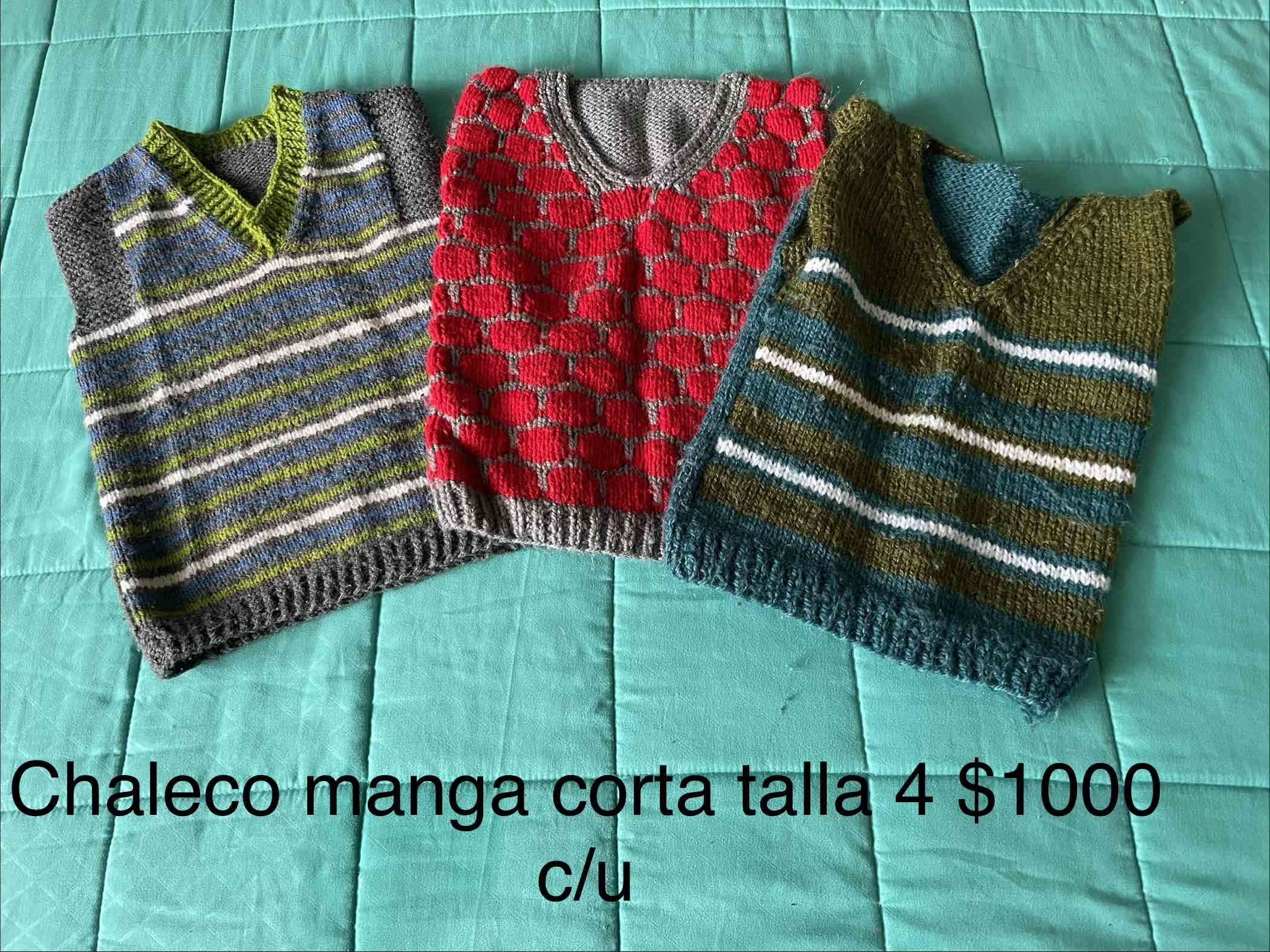 Ropita niño talla 4 - miniatura 3