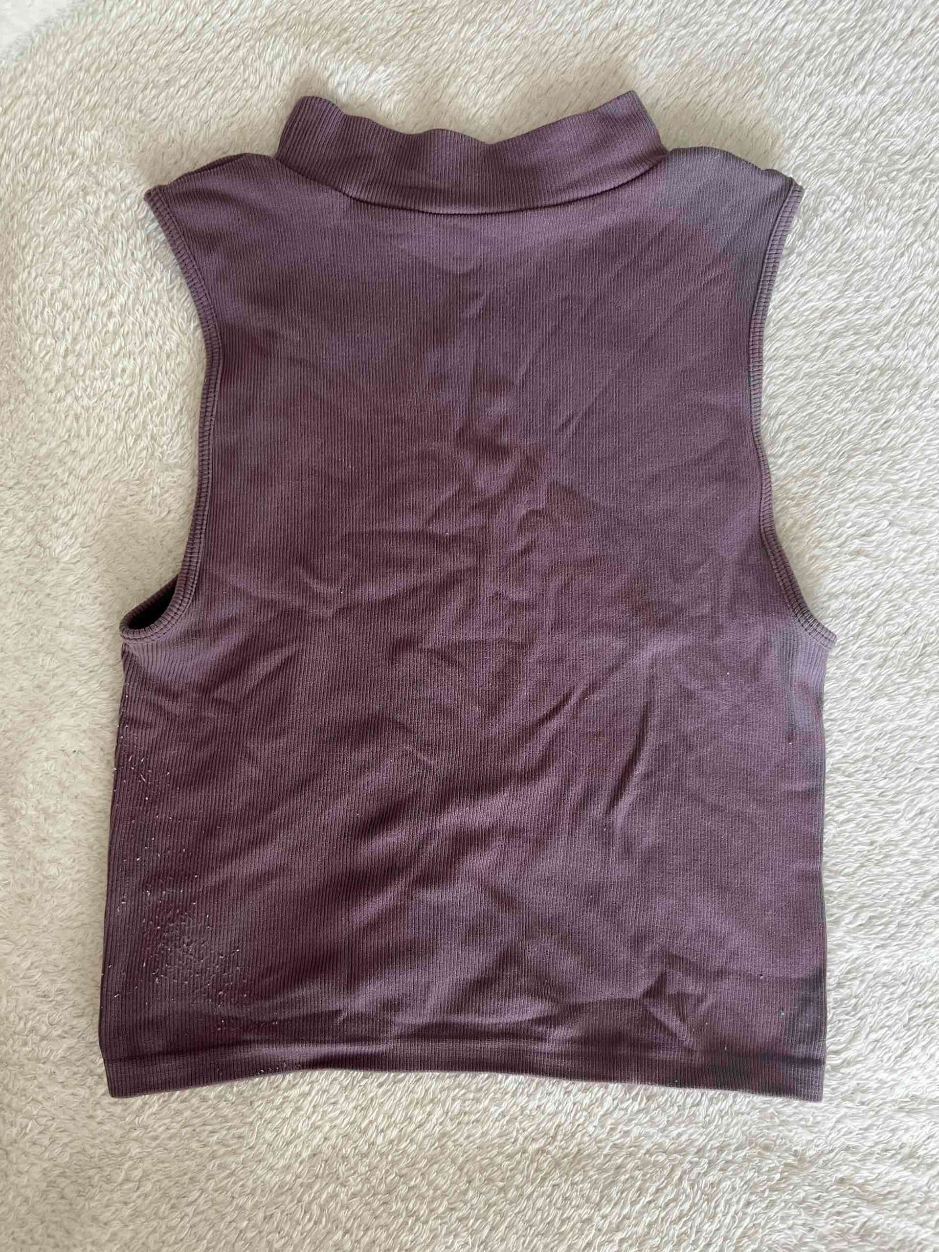 Polera sin mangas - miniatura 3