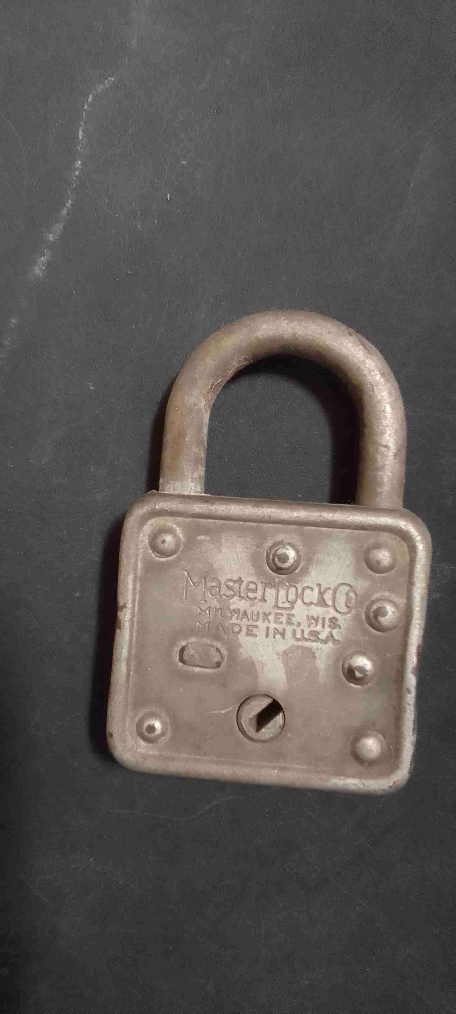 Candado antiguo Master Made in USA 1950 - miniatura 2