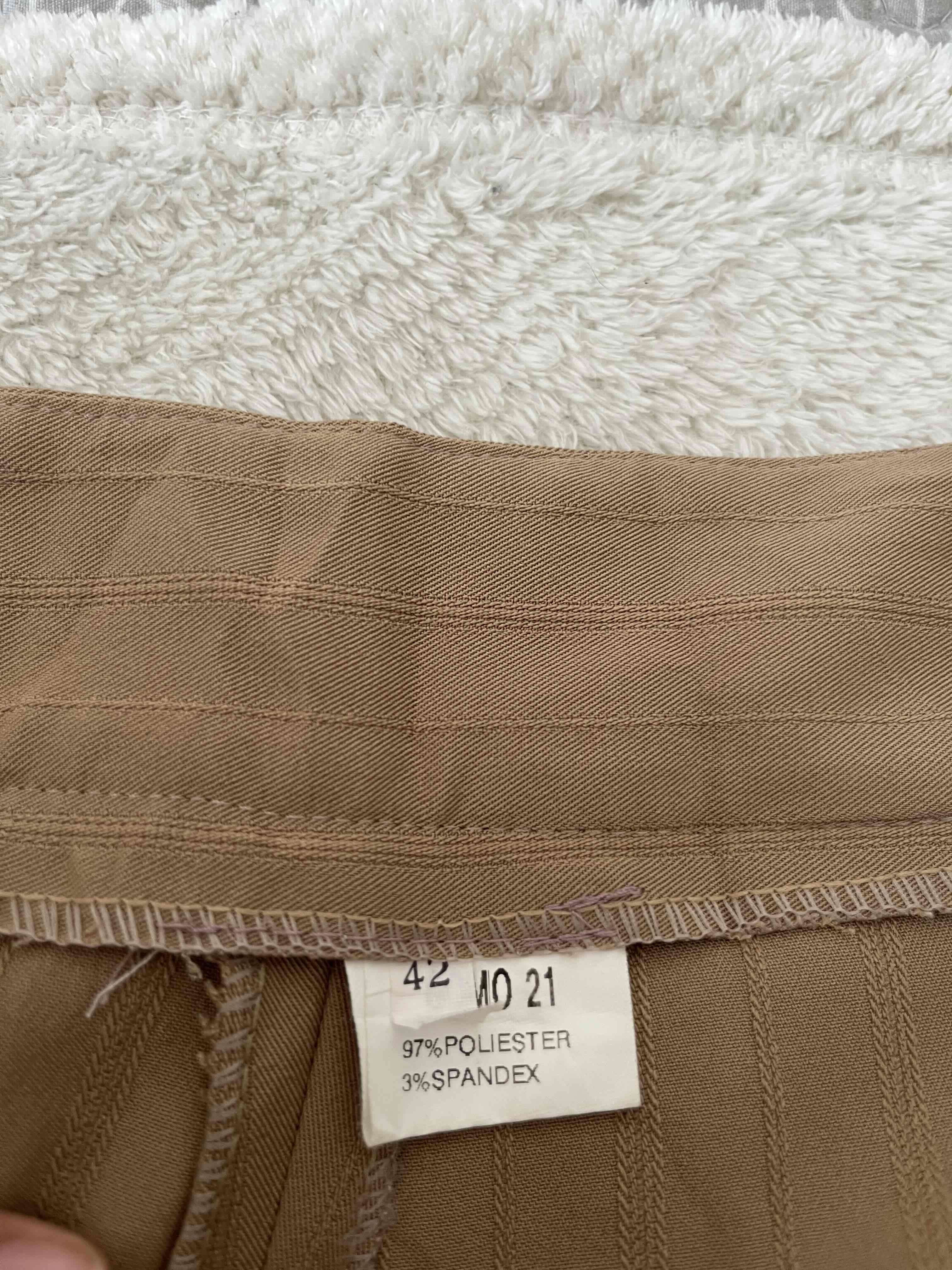 Pantalones beige formal - miniatura 2