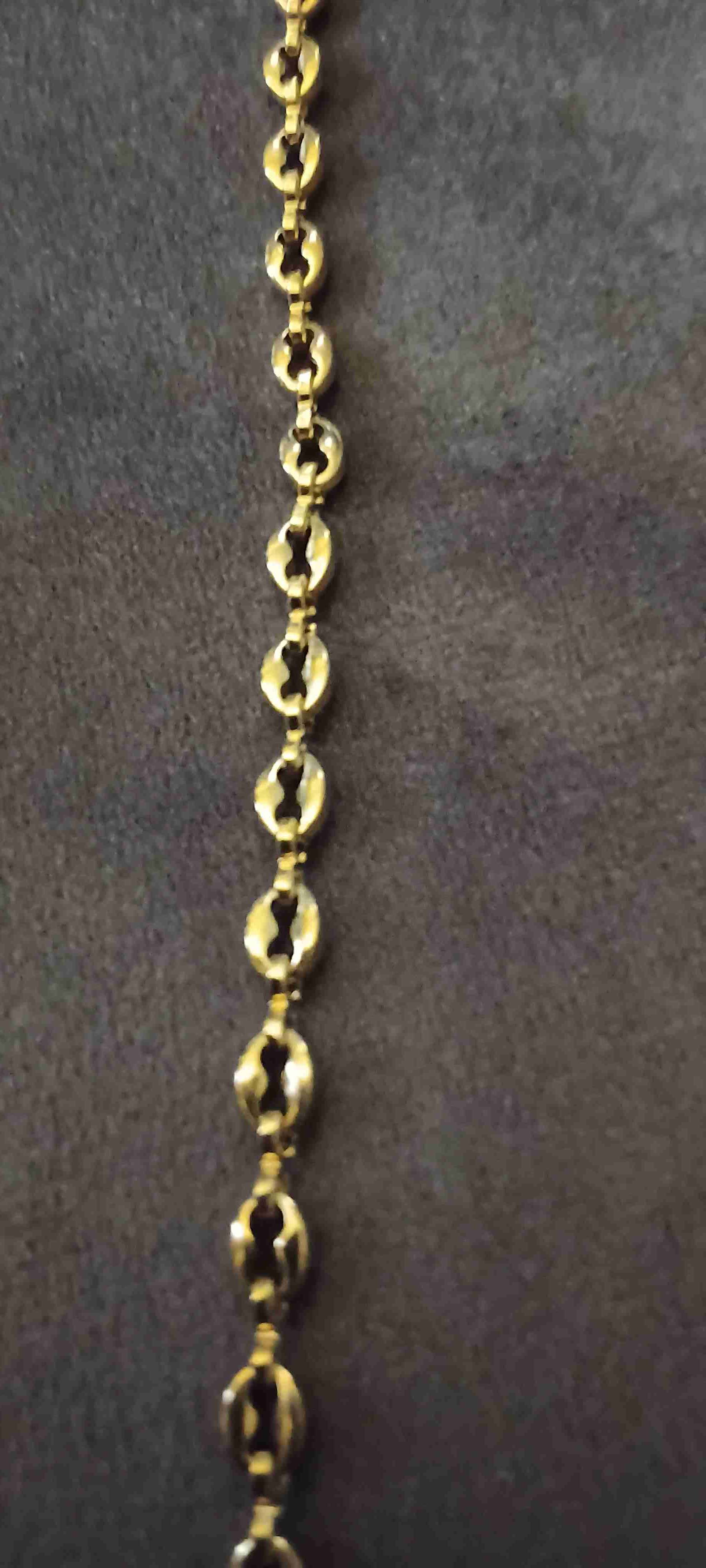 Pulsera dorada eslabón  grano de café