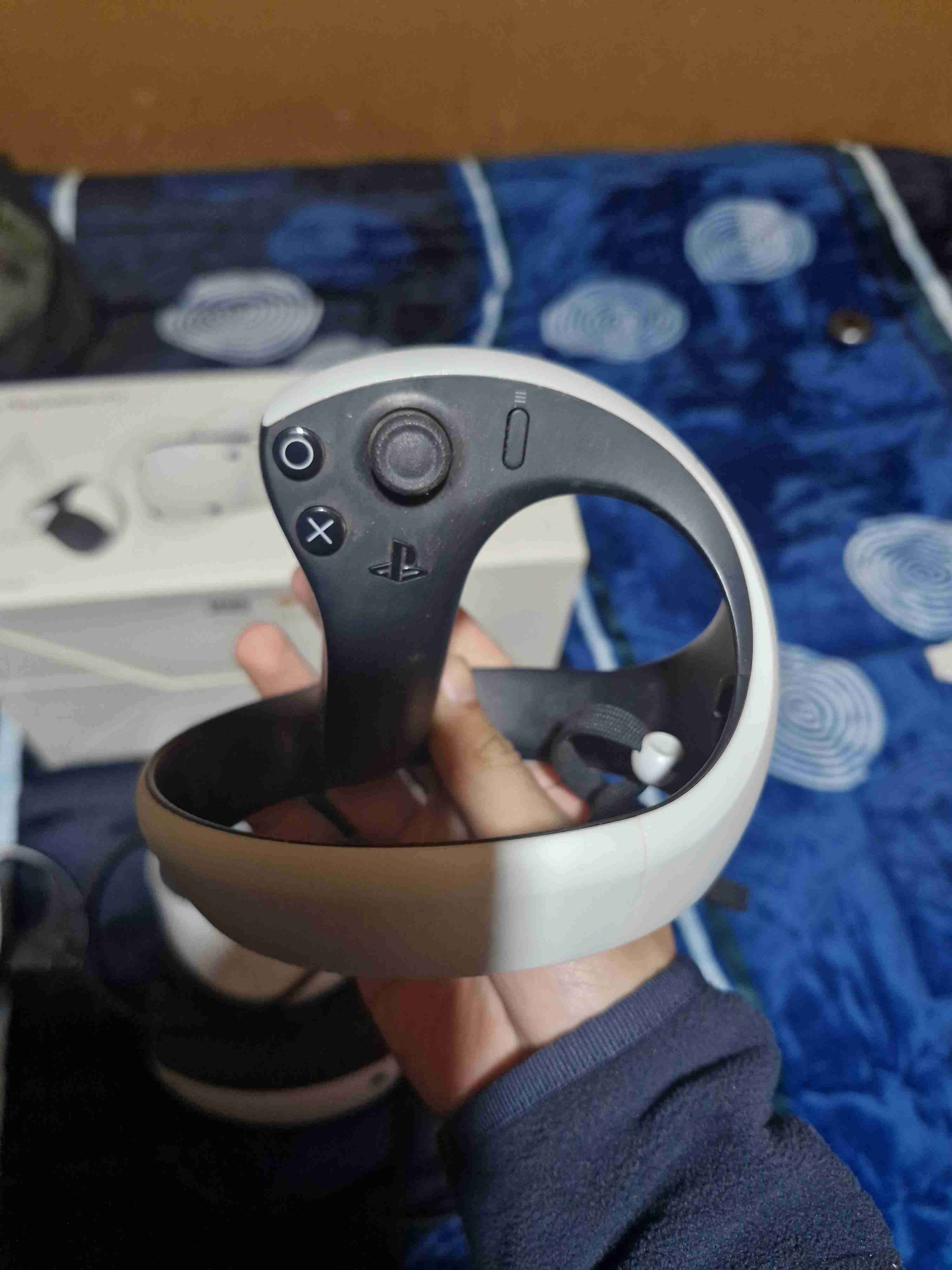 PlayStation VR2 con controladores - miniatura 2