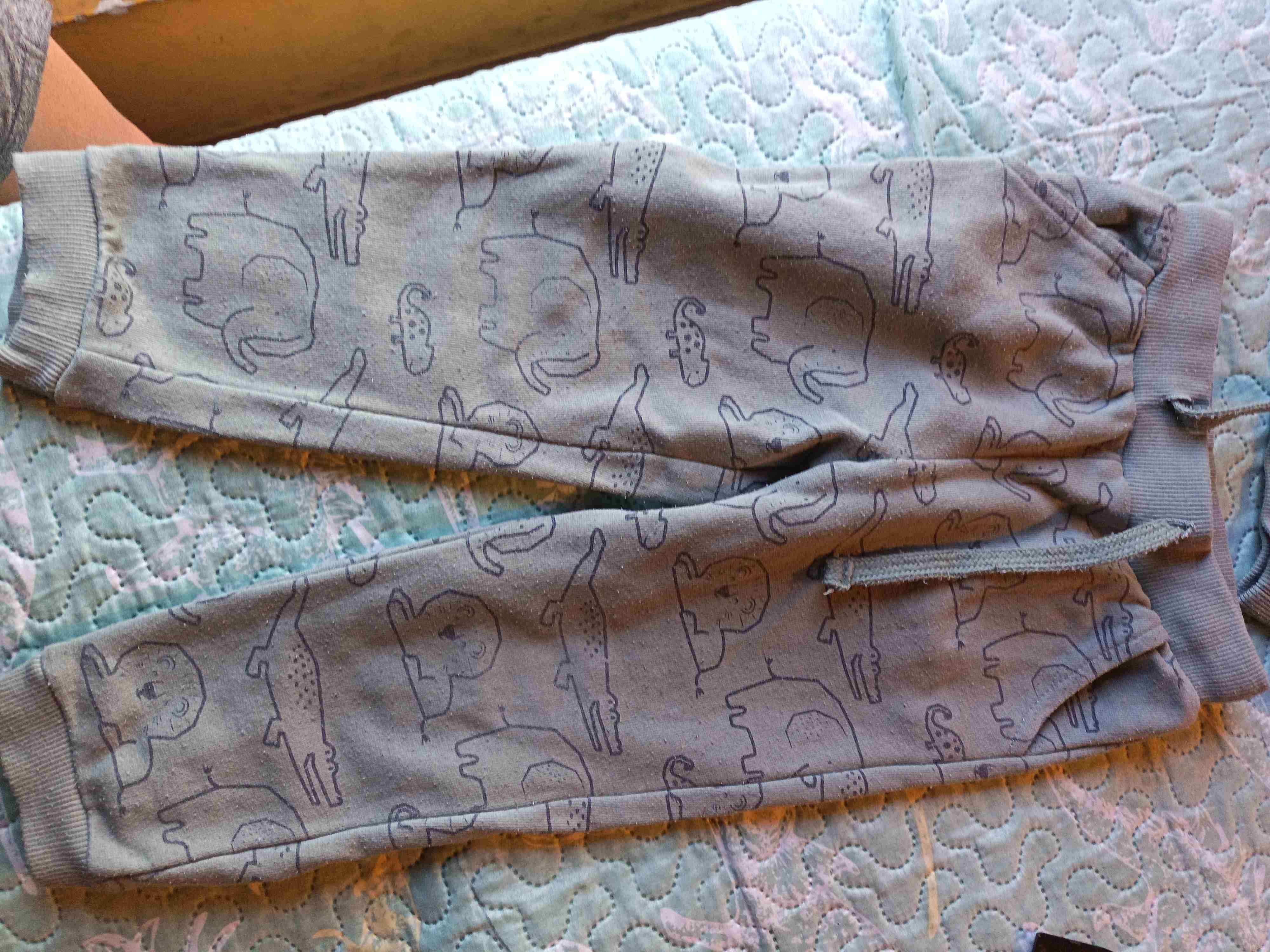 Buzo infantil con estampado talla 3 - miniatura 2