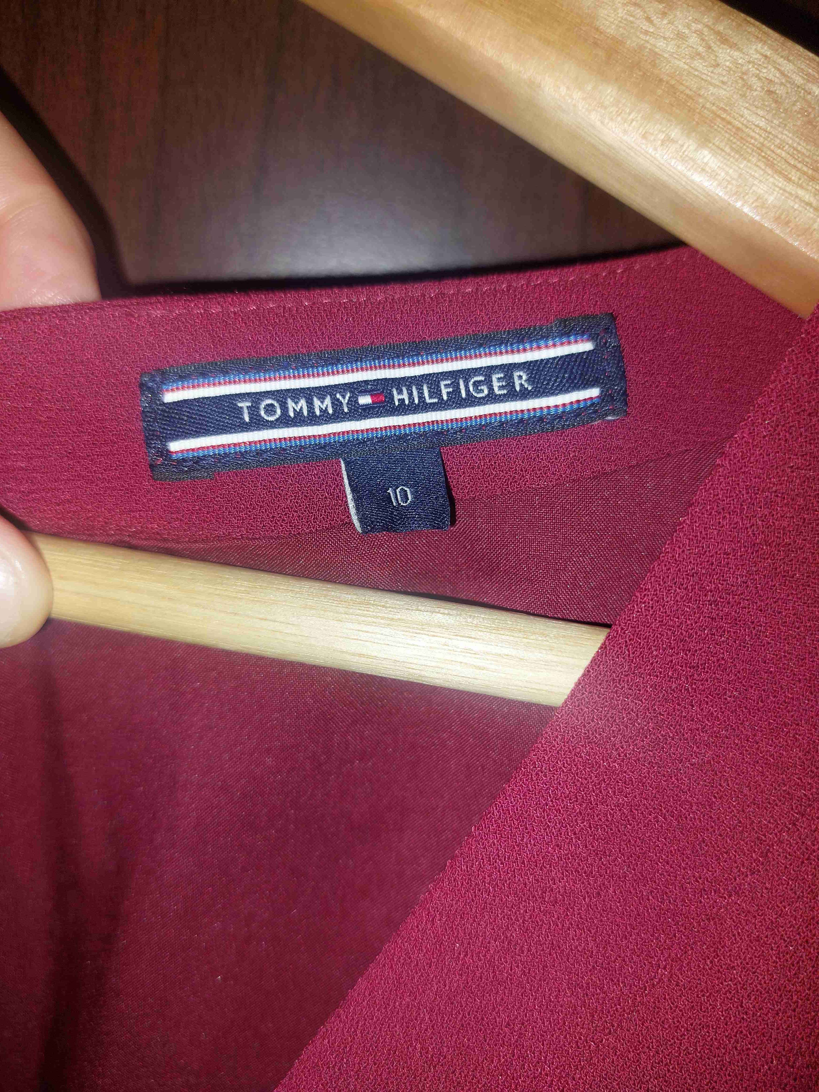 Vestido rojo sin mangas - miniatura 3