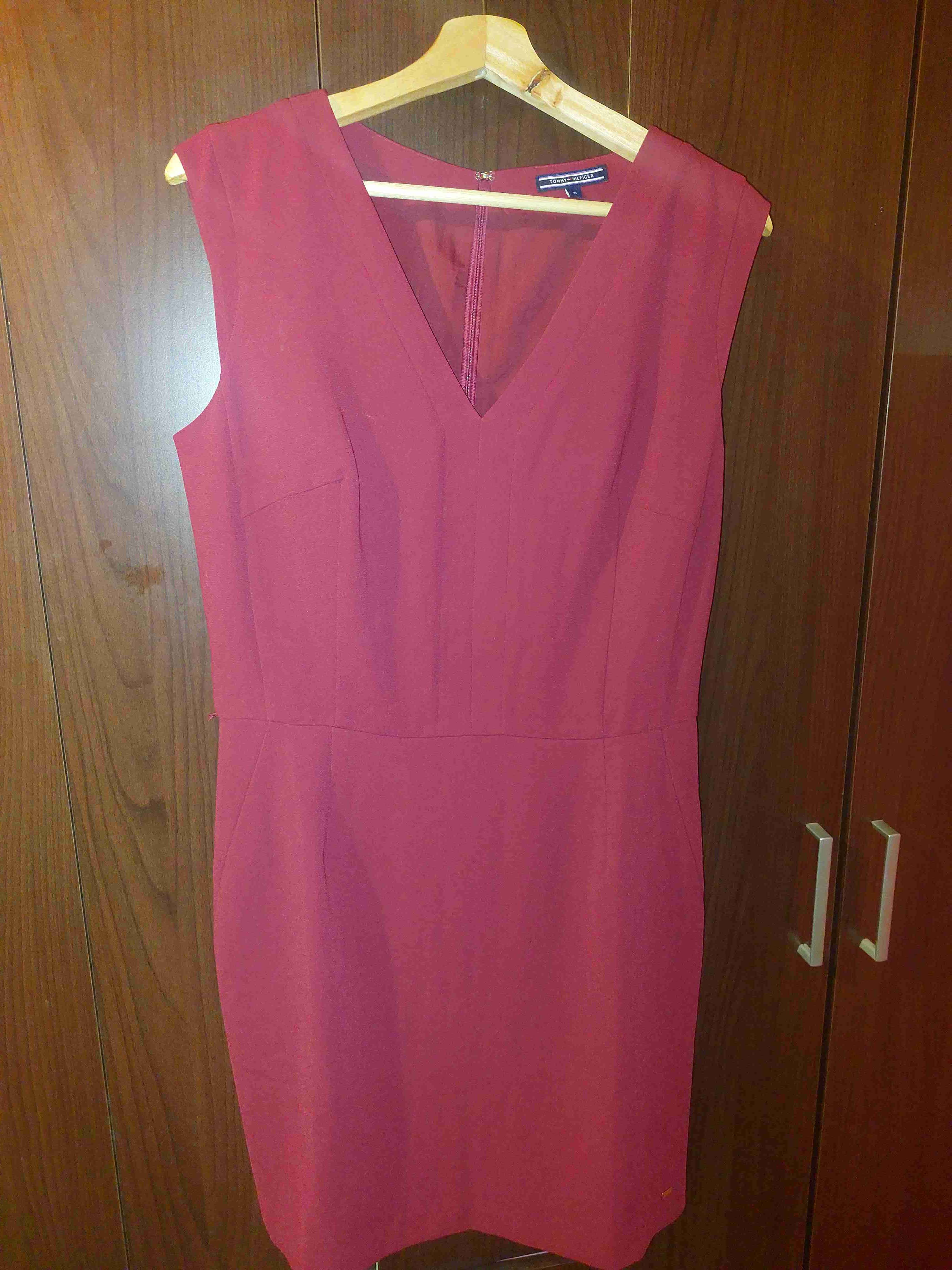 Vestido rojo sin mangas - miniatura 5