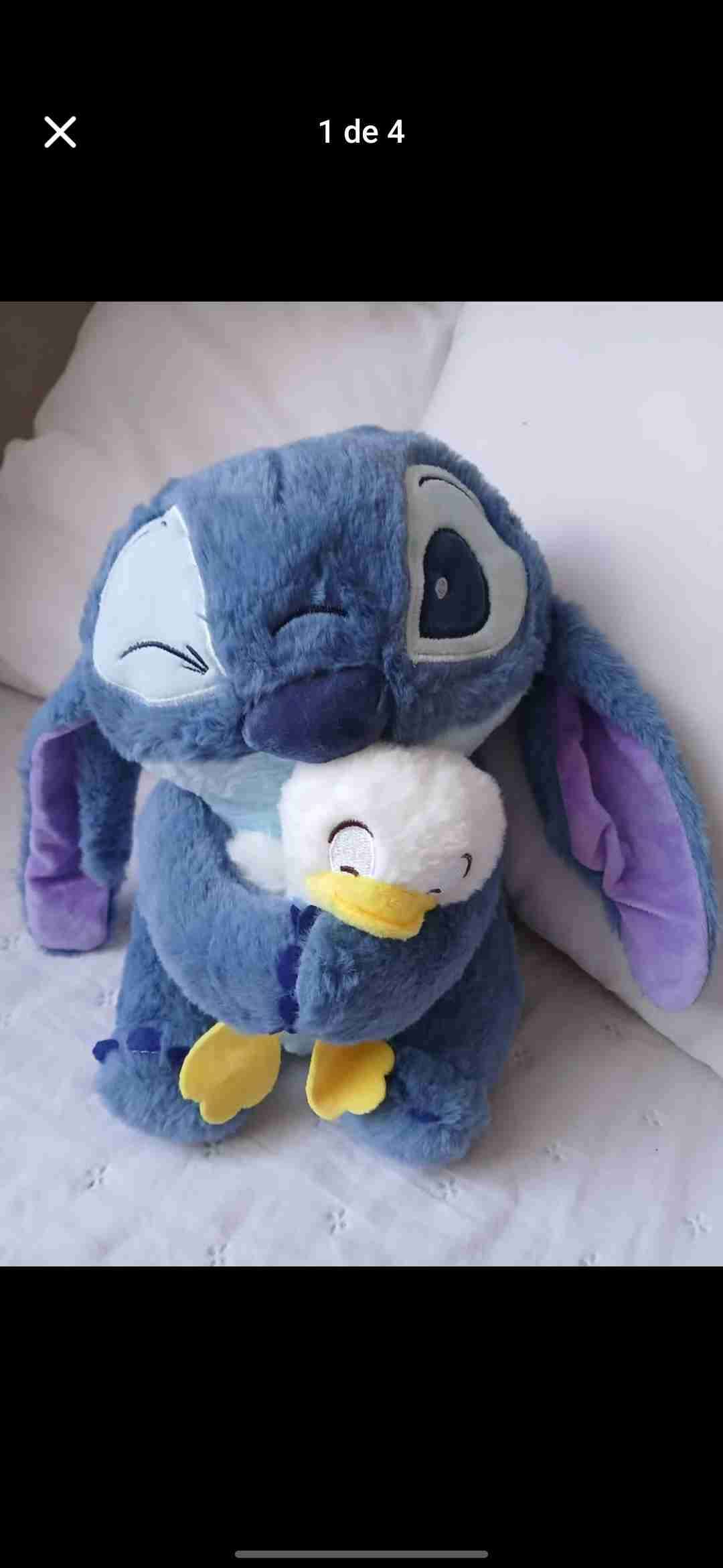 Peluches Stitch con pollo