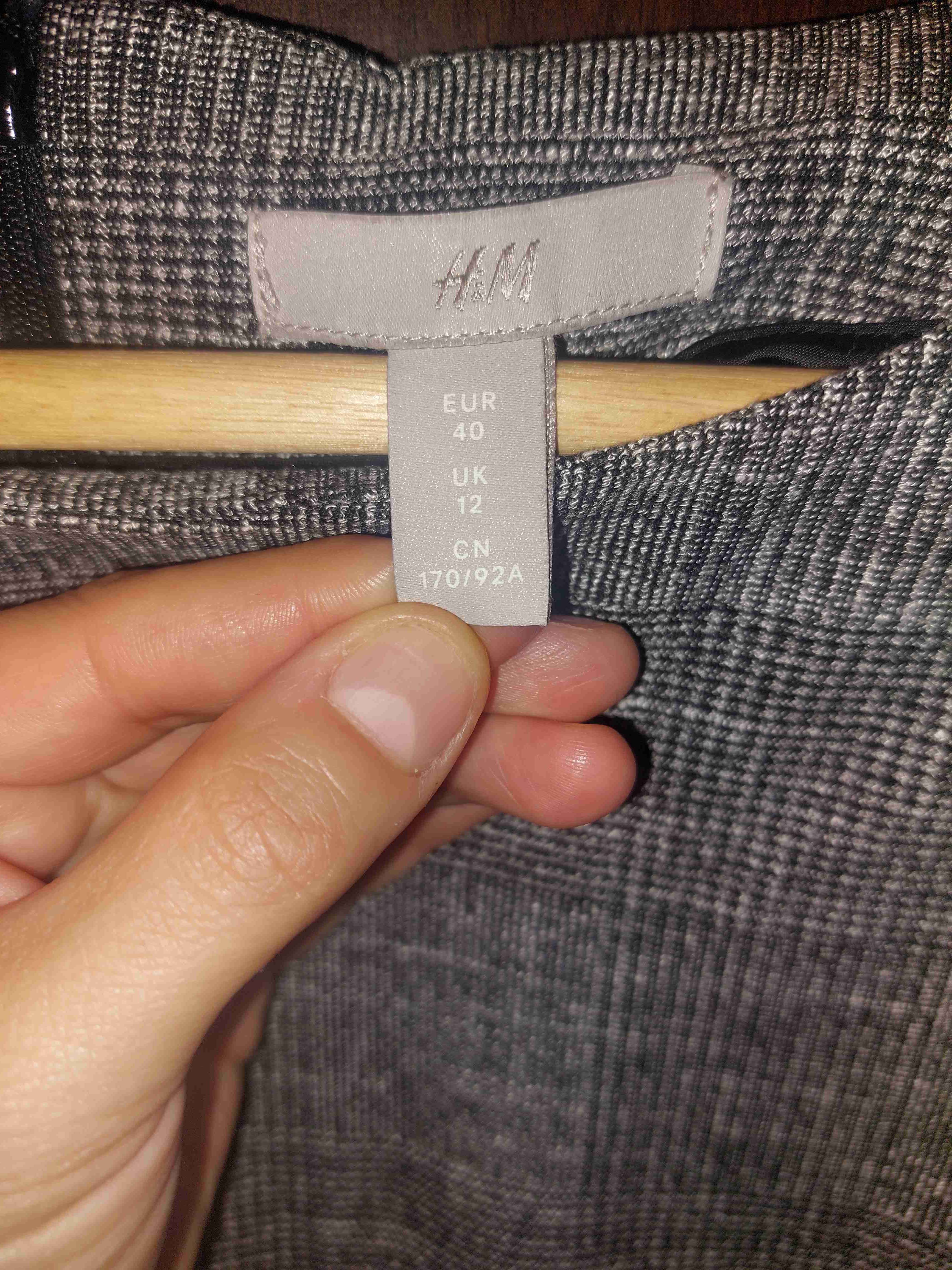 Vestido de lana a cuadros H&M