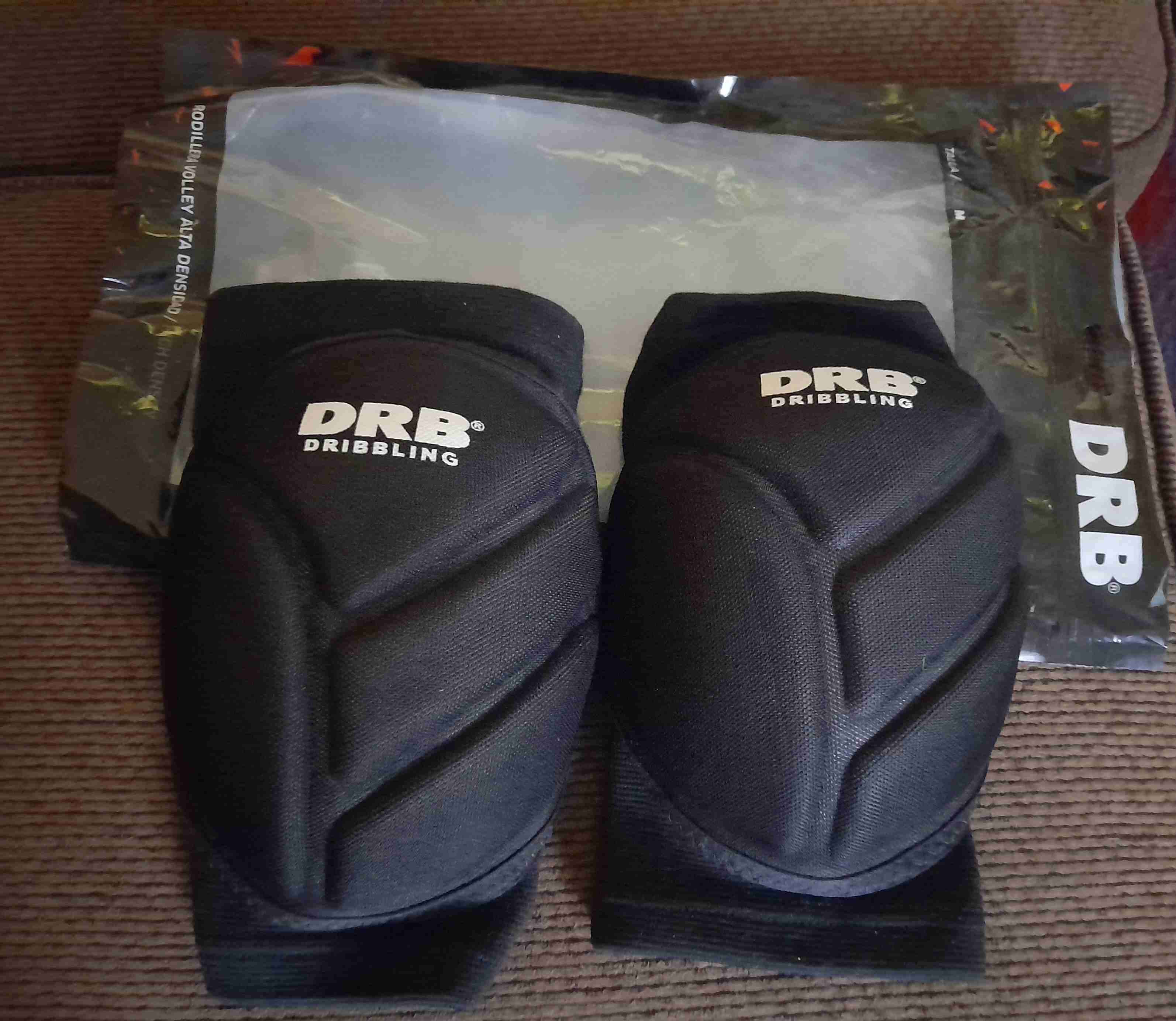 Rodilleras DRB negras nuevas