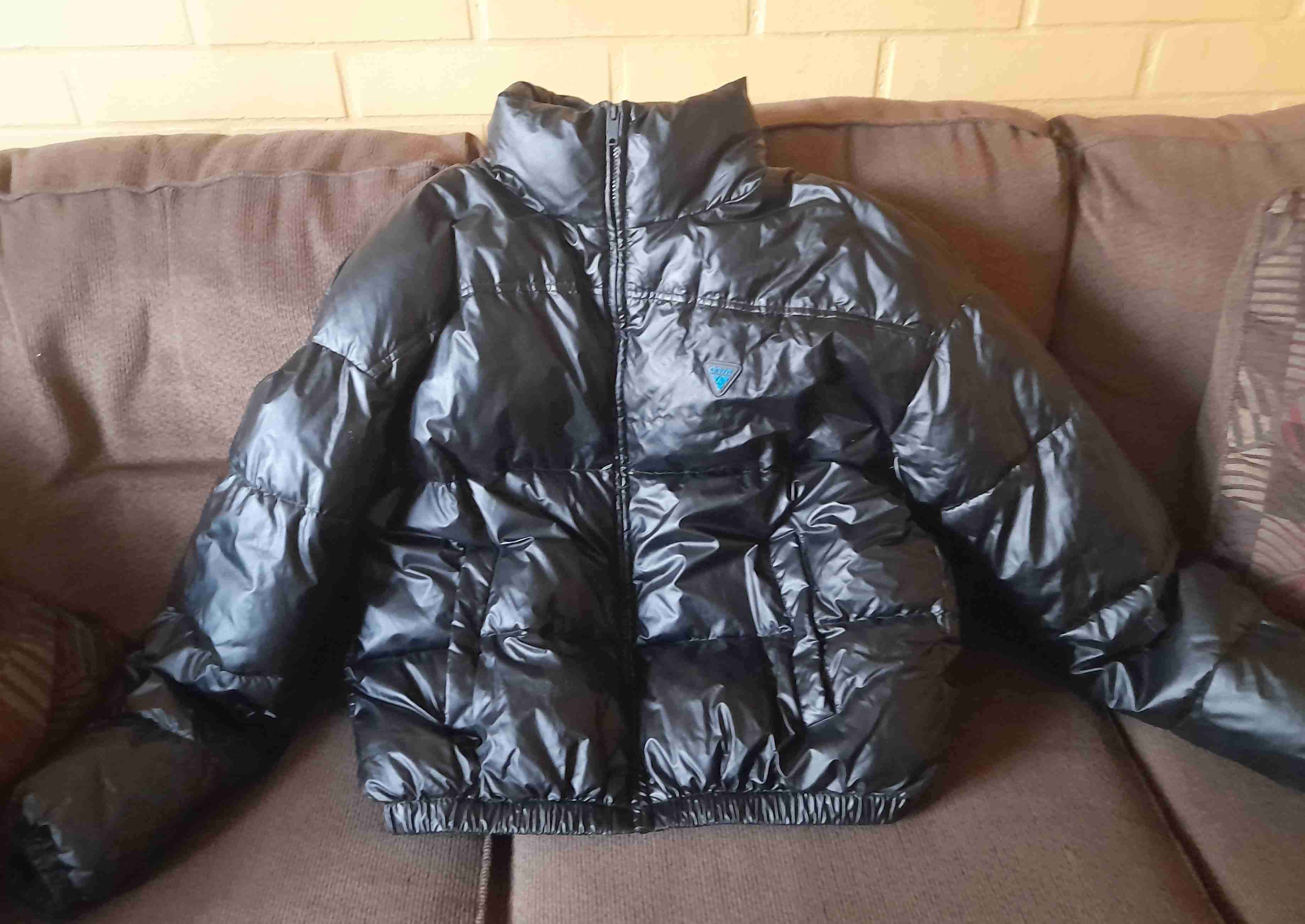 Chaqueta zara inflada negra unisex