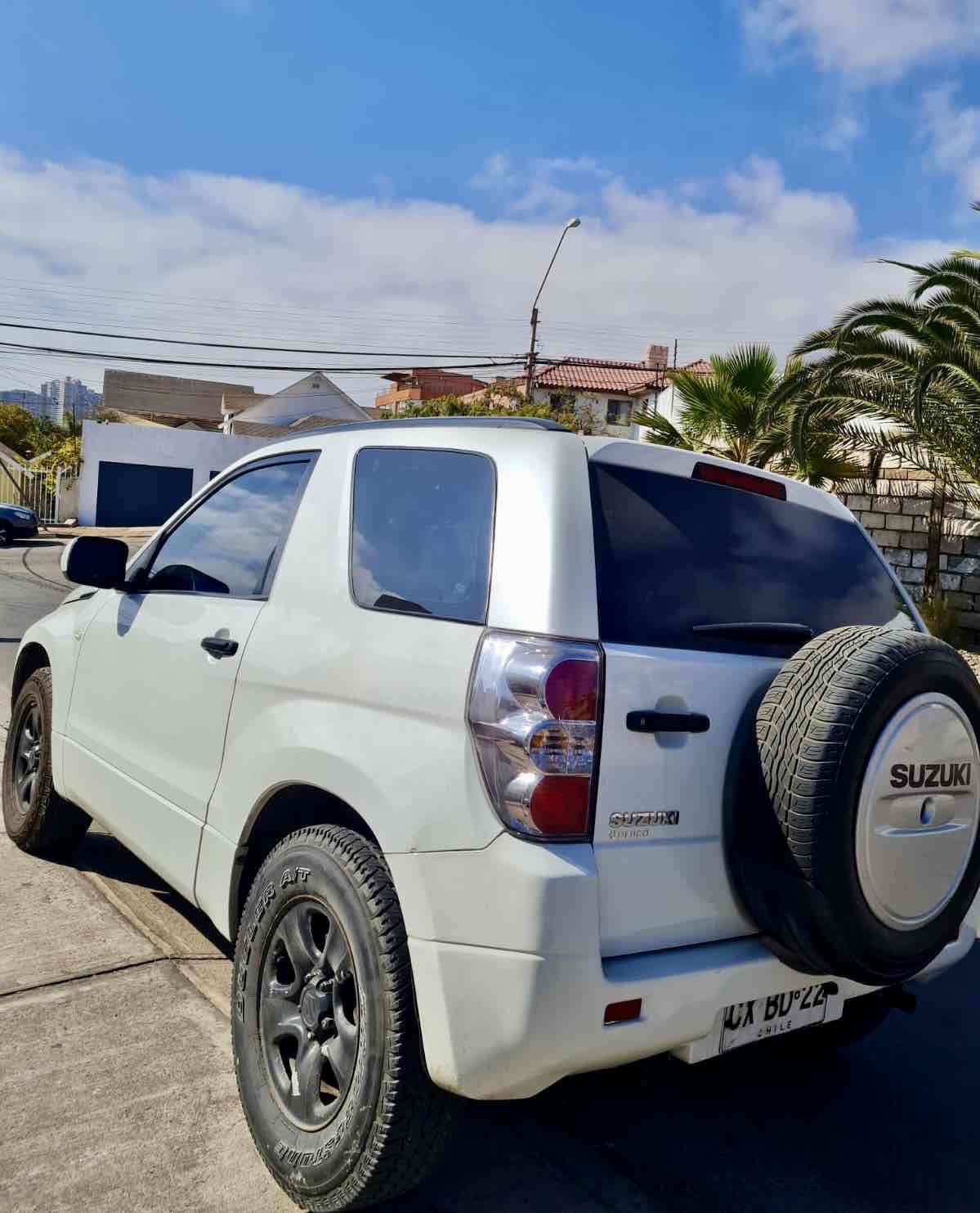 Jeep Grand Vitara 2011 - miniatura 4