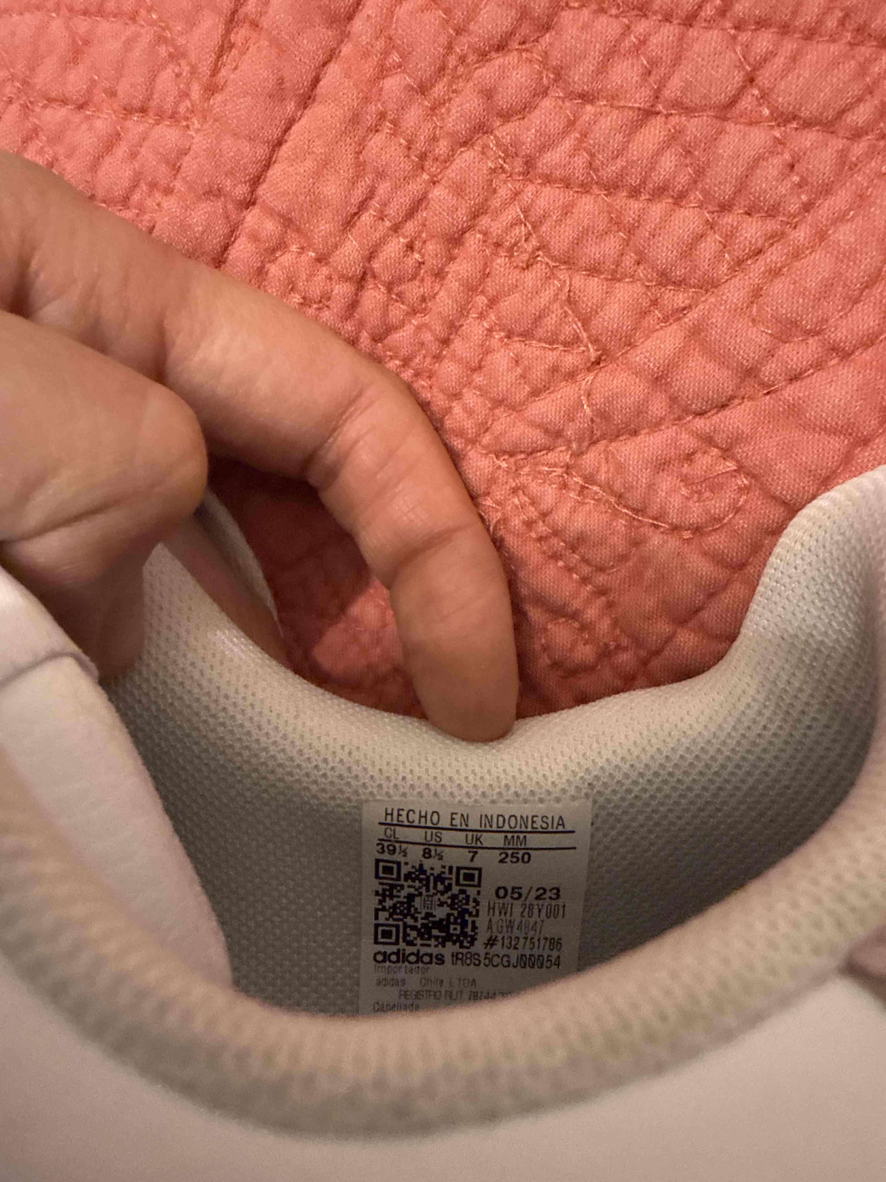 Zapatillas blancas deportivas - miniatura 4