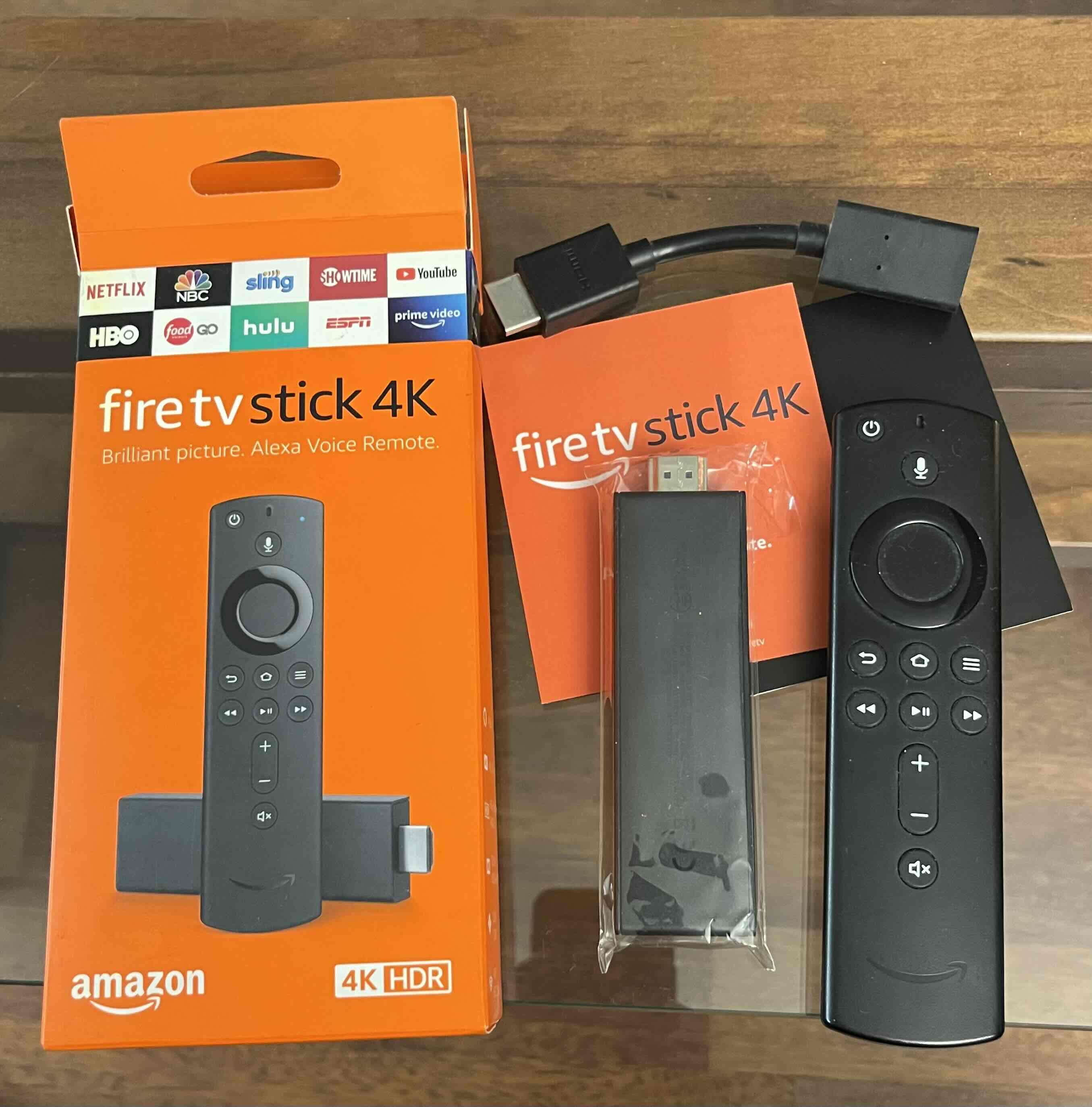 Fire TV Stick 4K con control