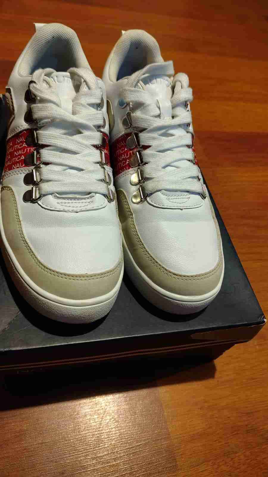 Zapatillas Nautica blancas y beige - miniatura 5