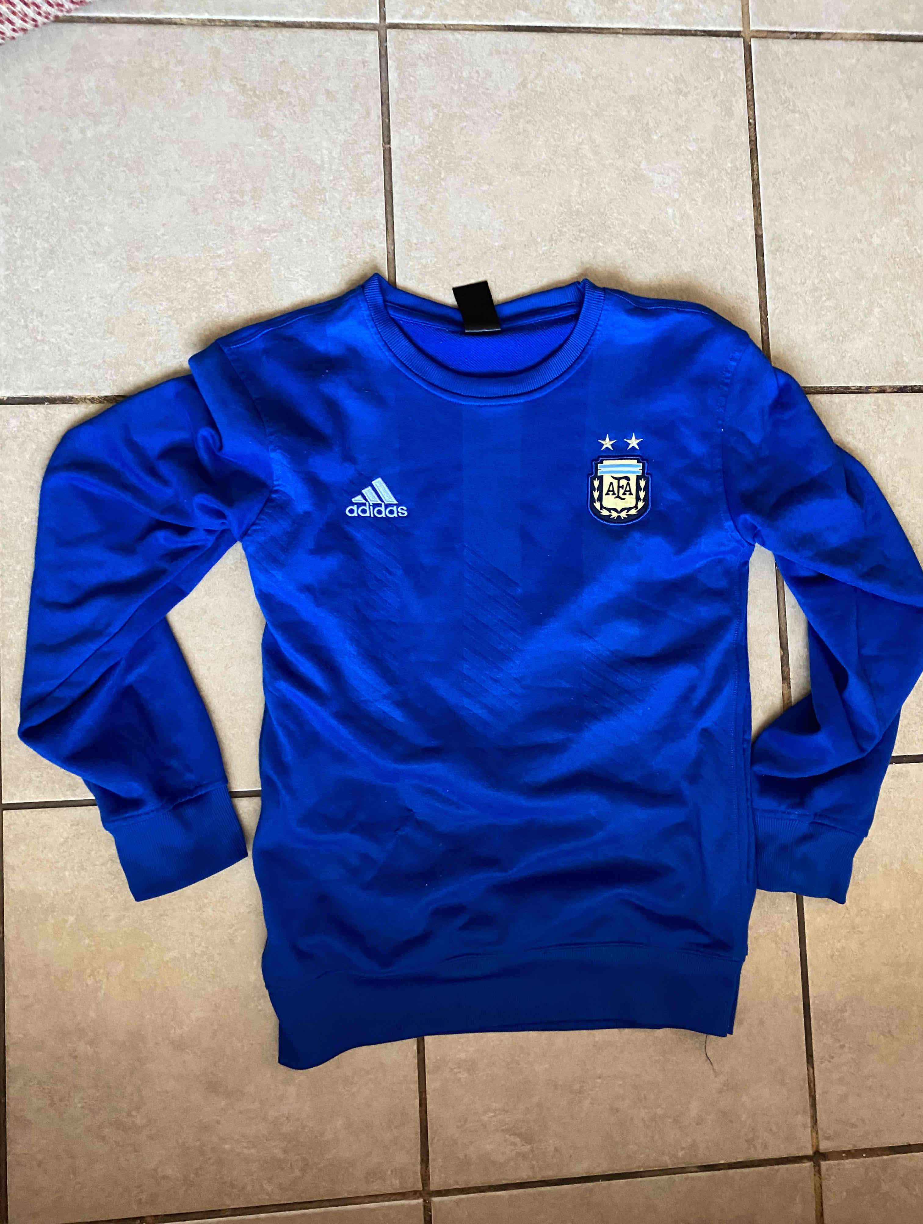 Polerón azul AFA Adidas