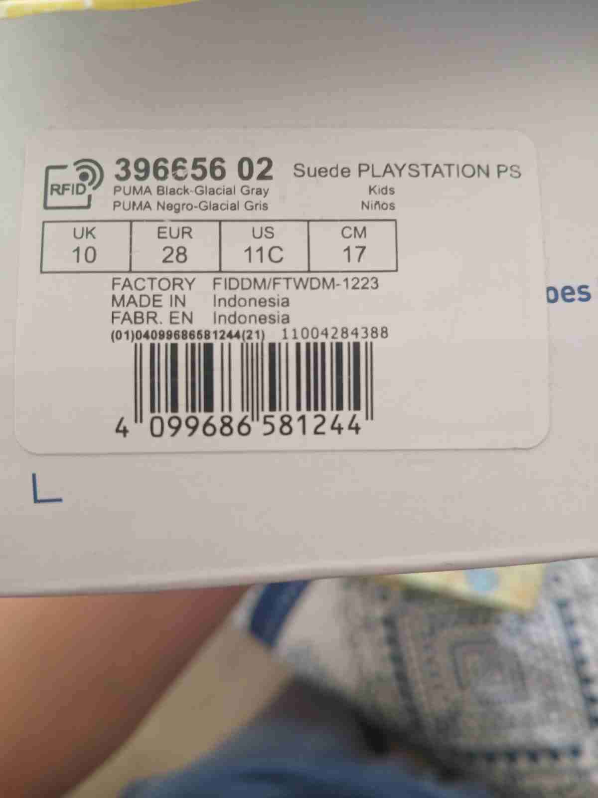 Zapatillas negras niño PUMA en caja - miniatura 3