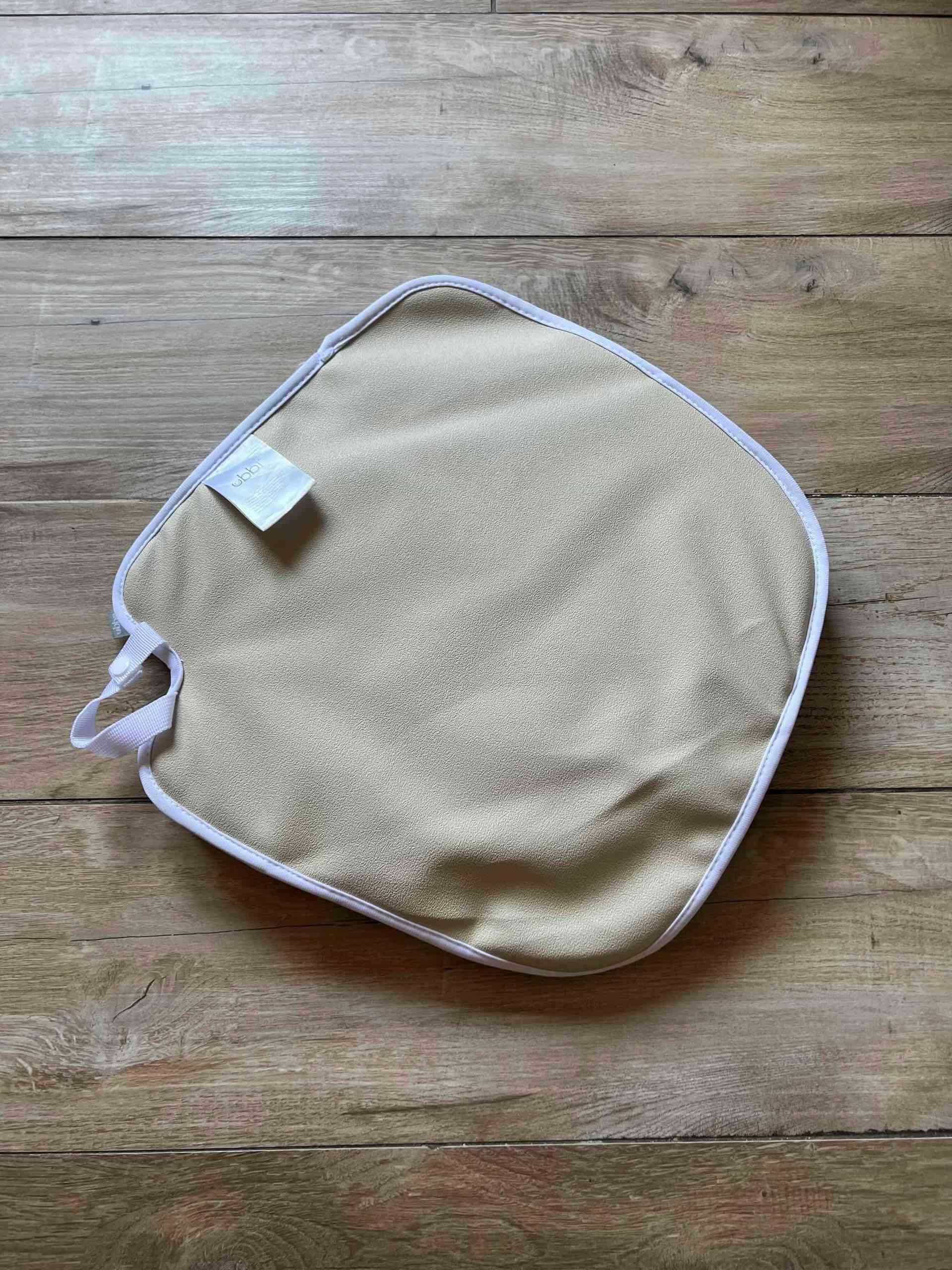 Cojín acolchado para baño Ubbi - miniatura 6