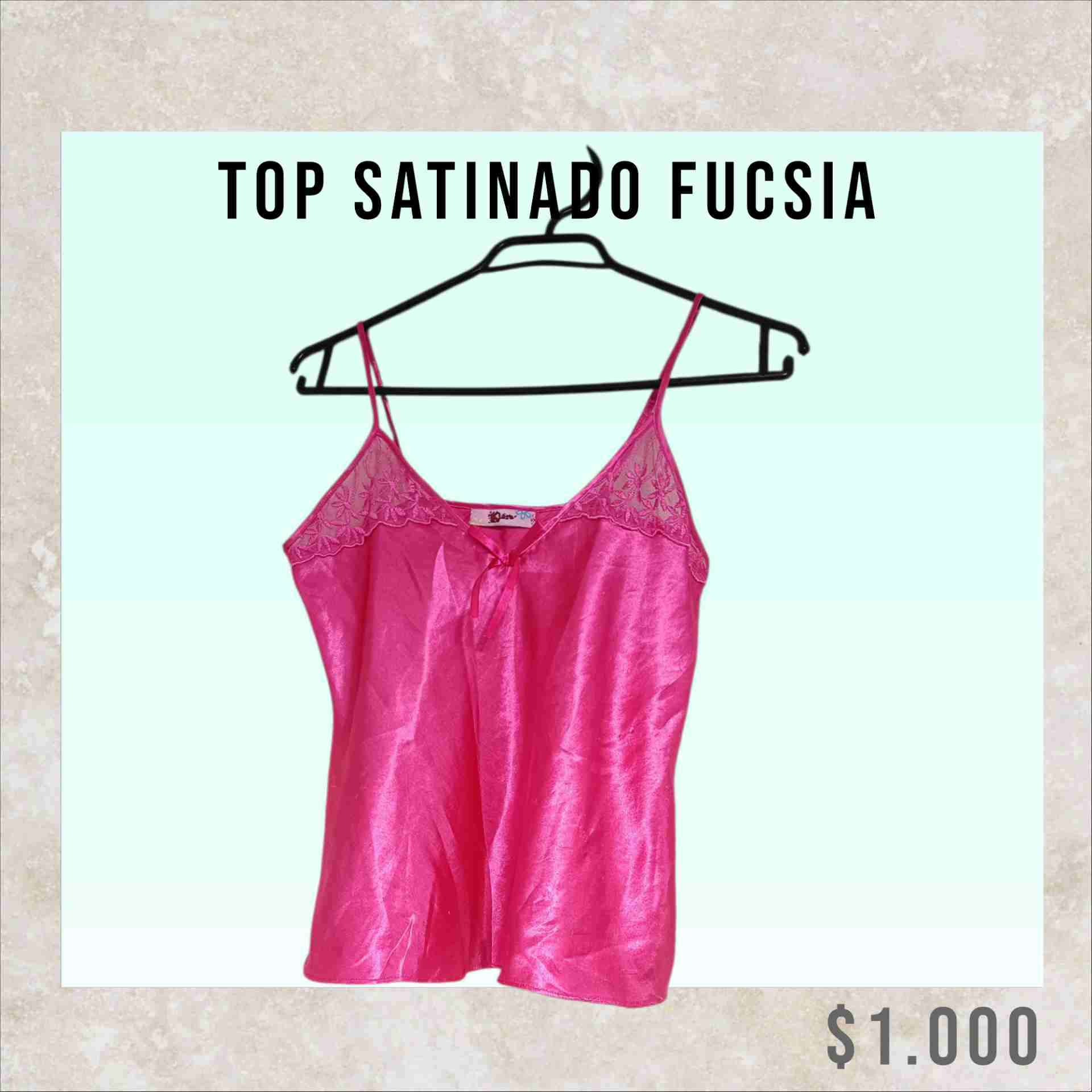 Top satinado fucsia