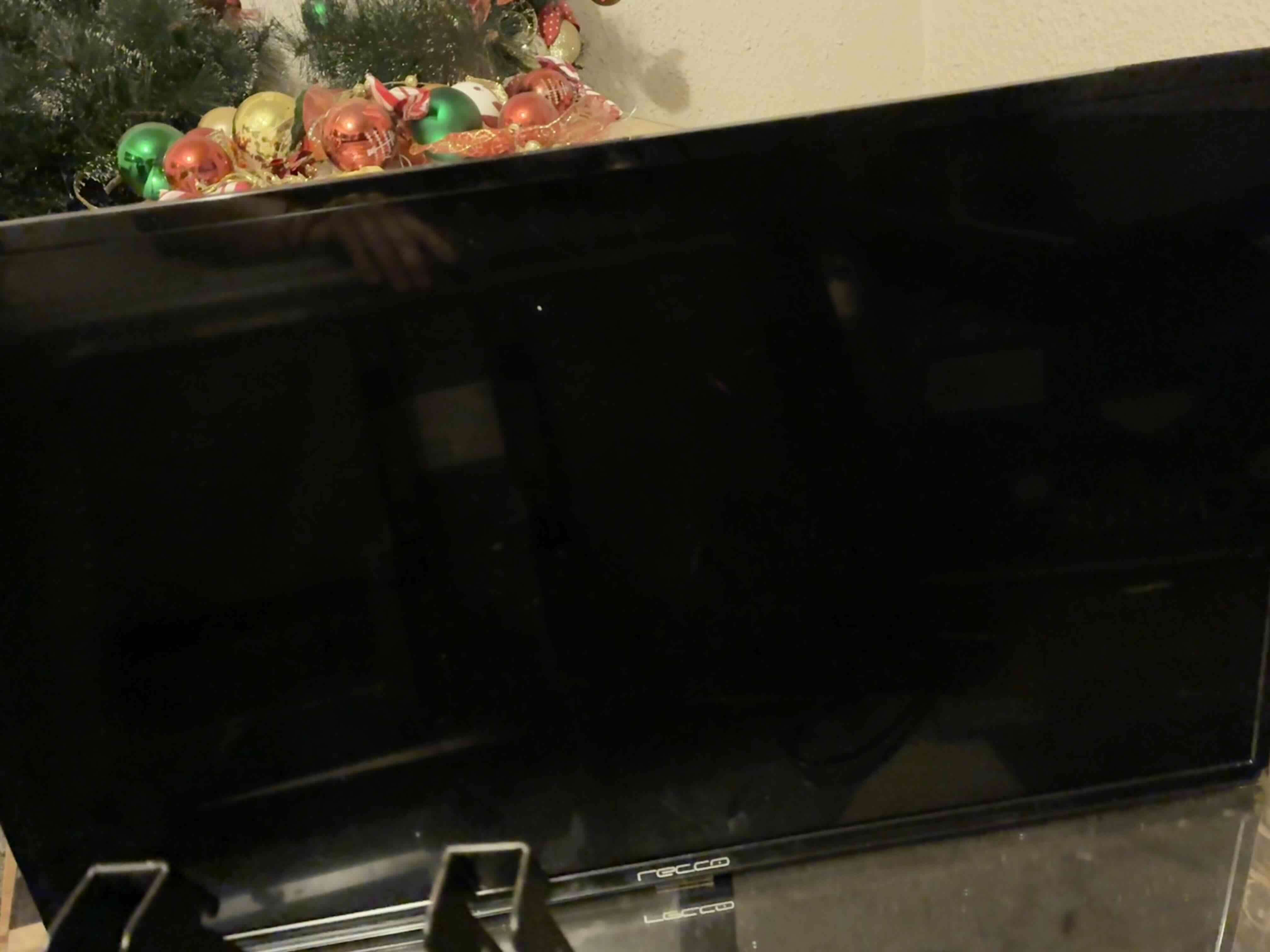 Monitor AOC de 24 pulgadas - miniatura 3