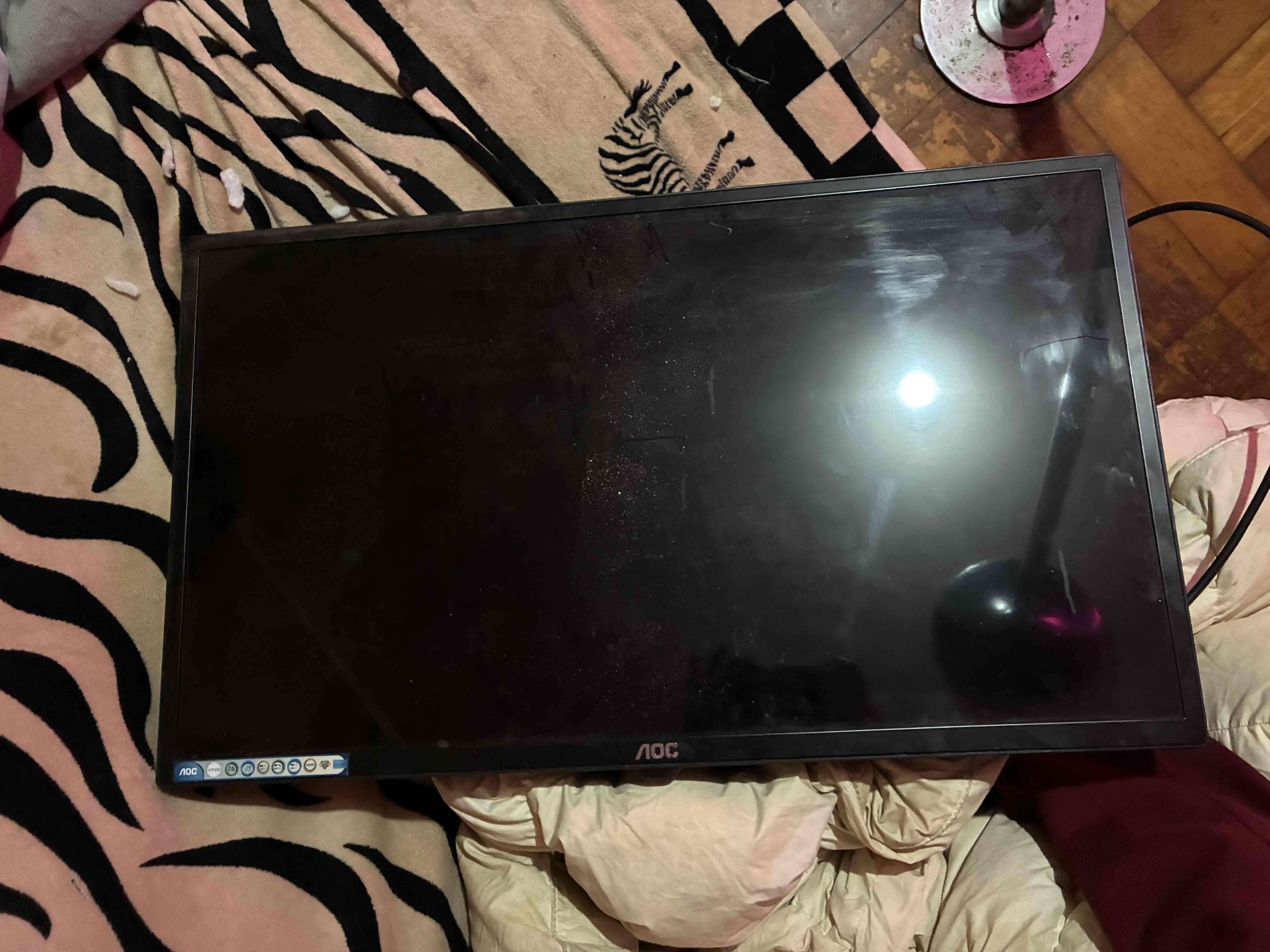 Televisor AOC 32 pulgadas - miniatura 2