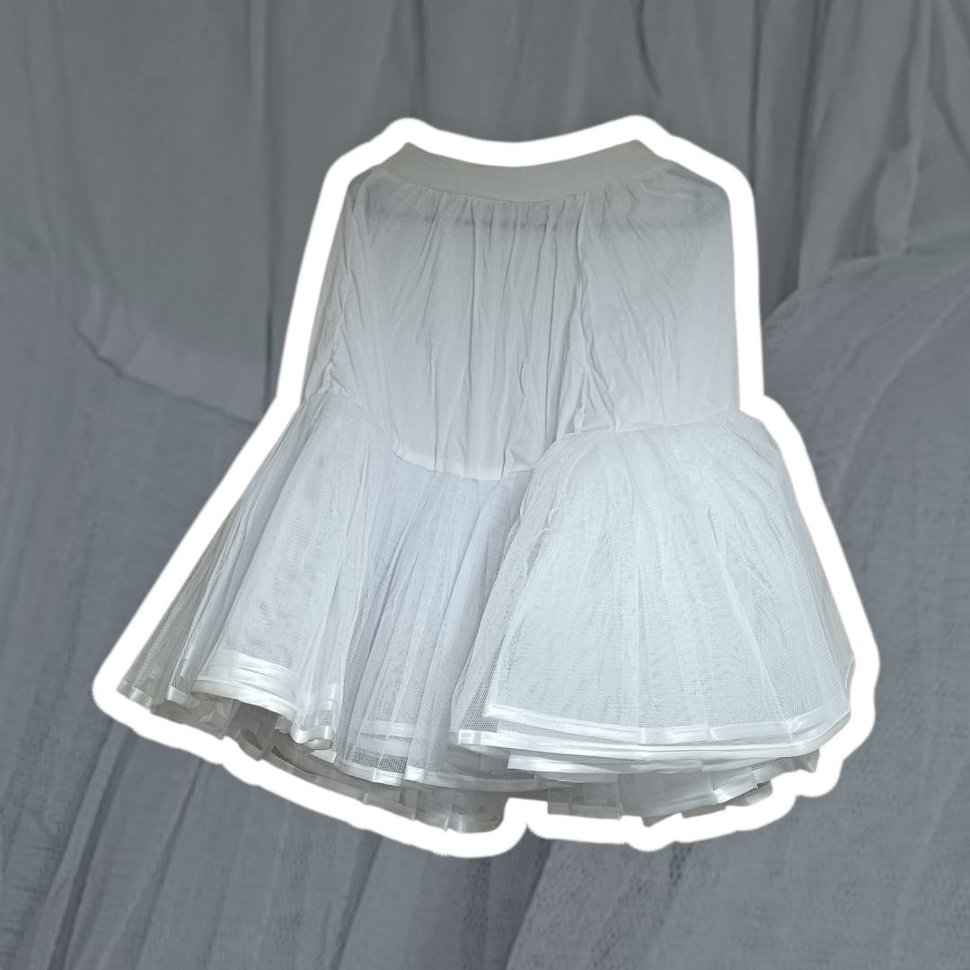 Vestido rojo con volantes blancos - miniatura 2