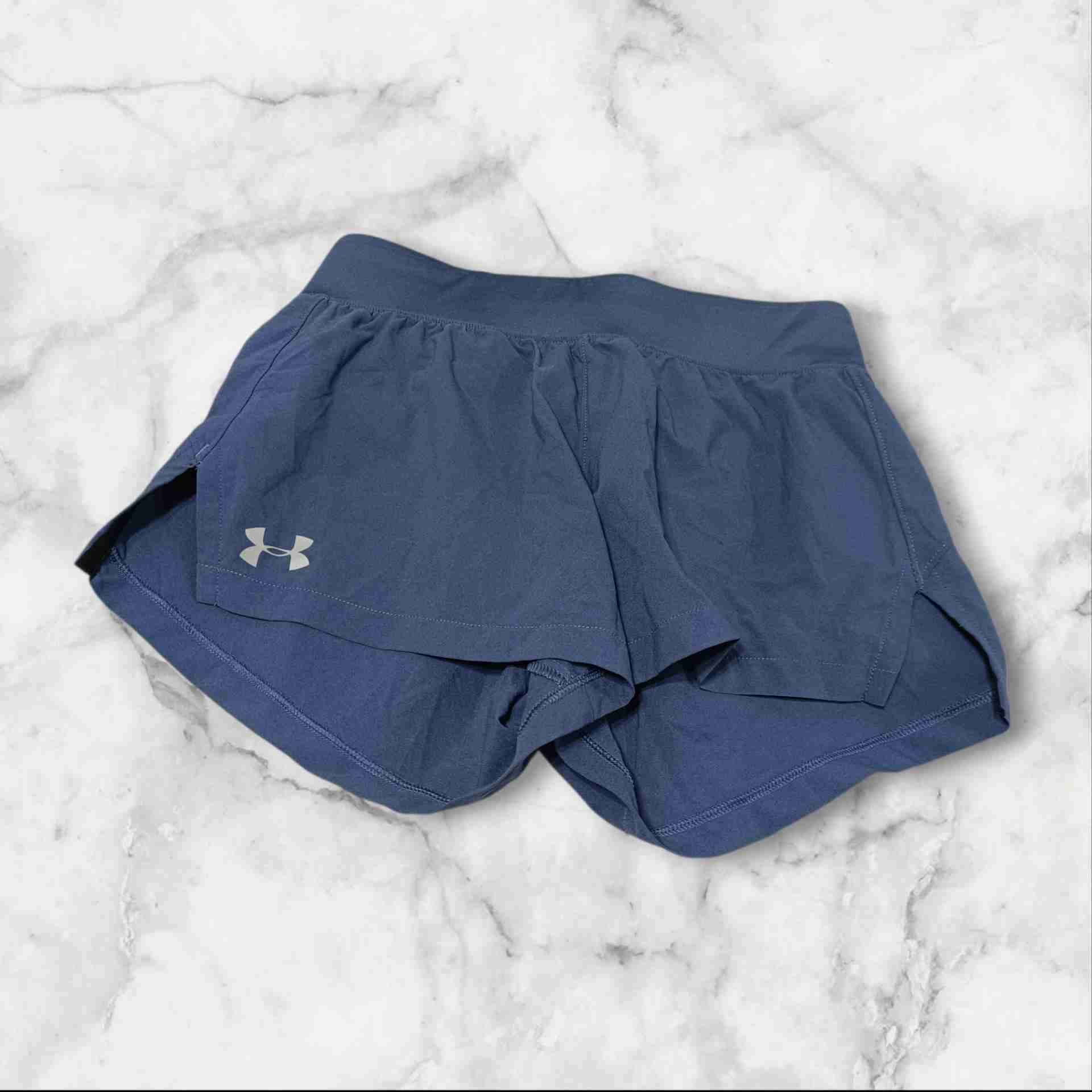 Shorts deportivos azul Under Armour