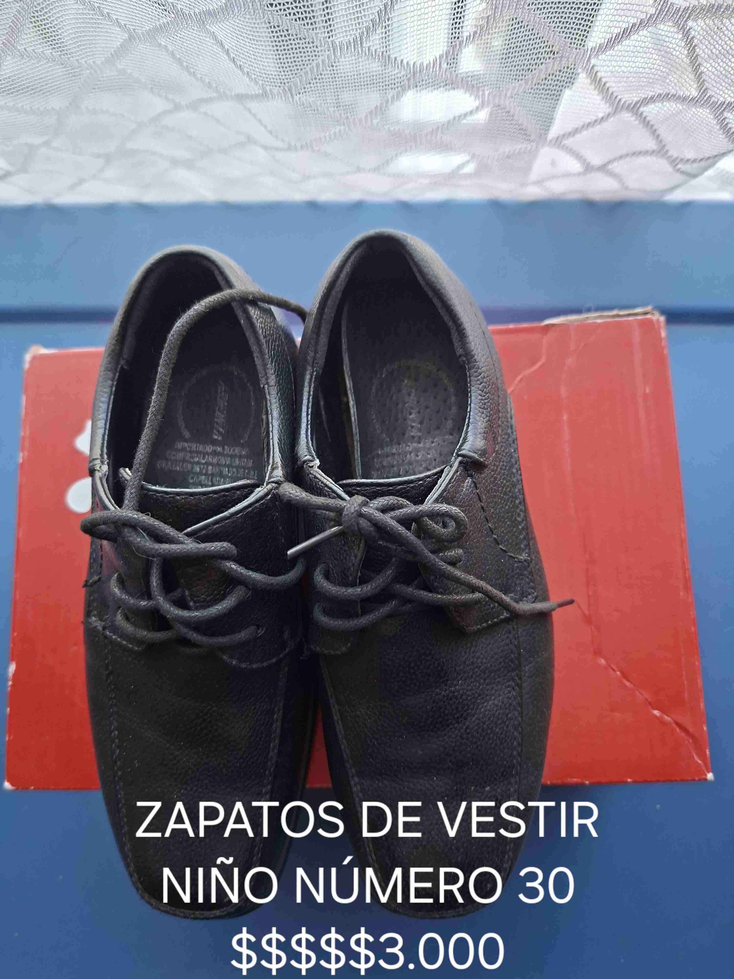 Zapatos de vestir niño negro