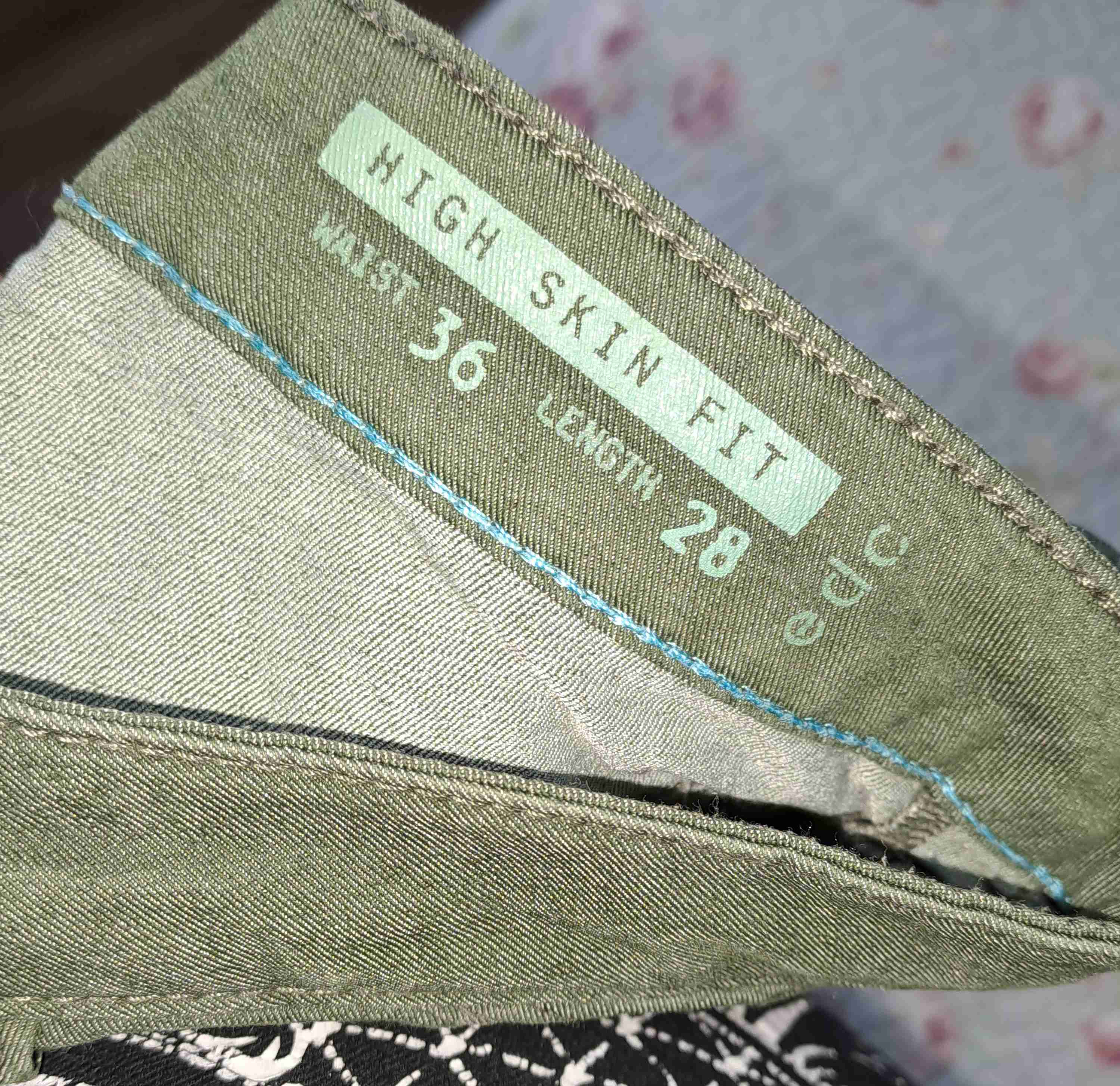 Pantalón verde de jeans - miniatura 2