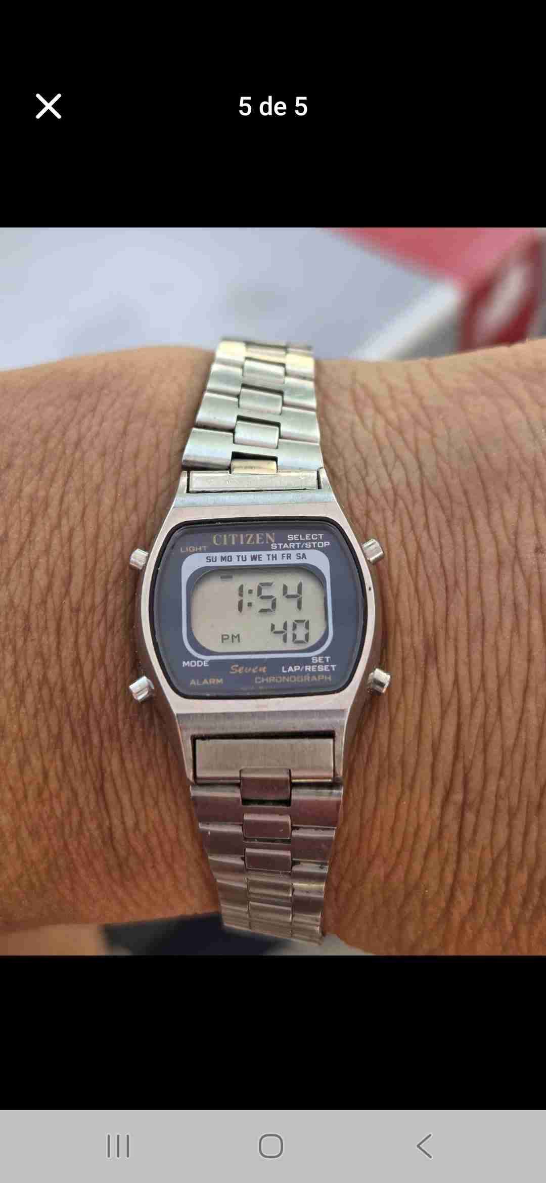 Reloj digital Citizen vintage - miniatura 3