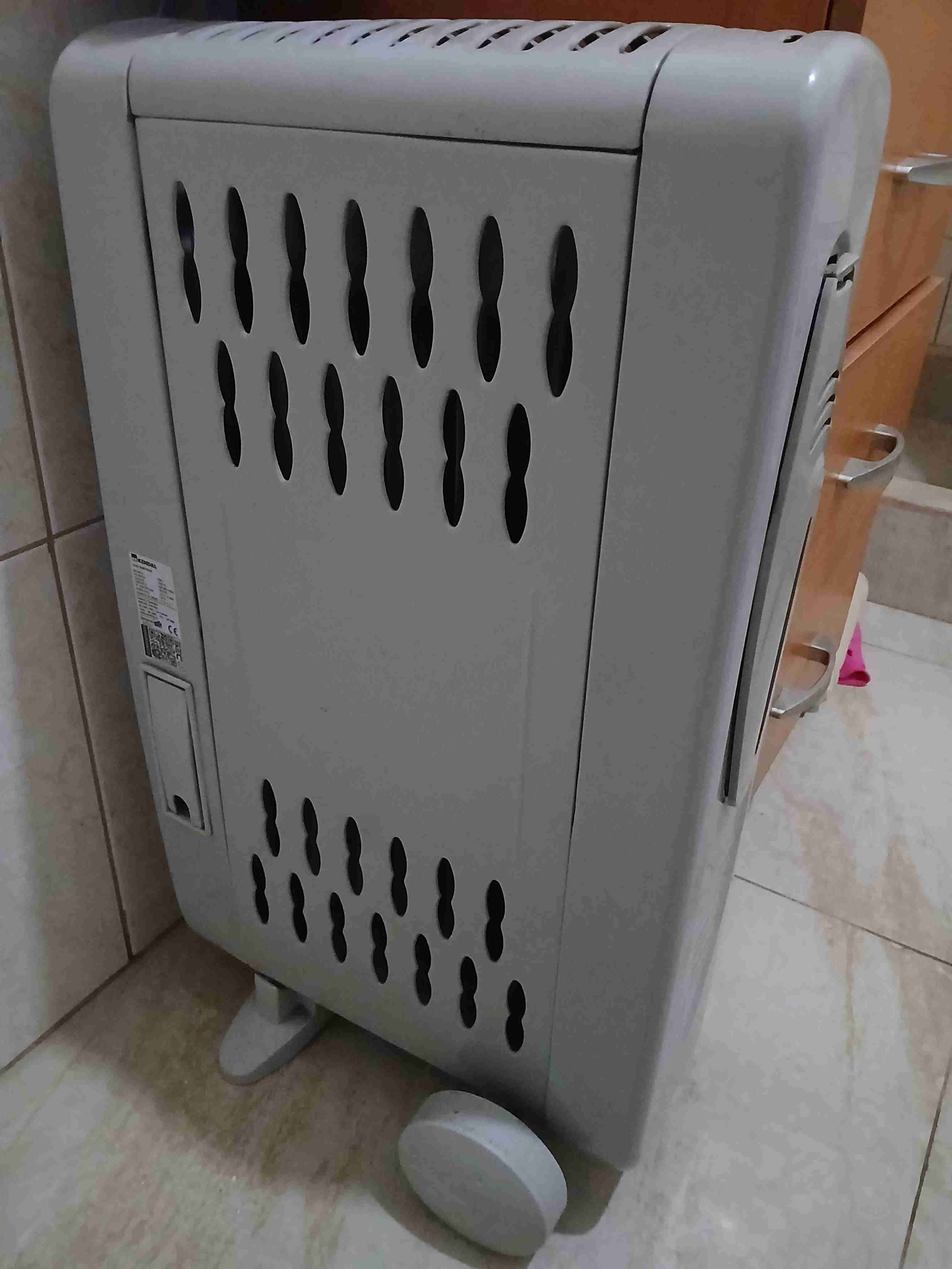 Estufa eléctrica blanca - miniatura 2