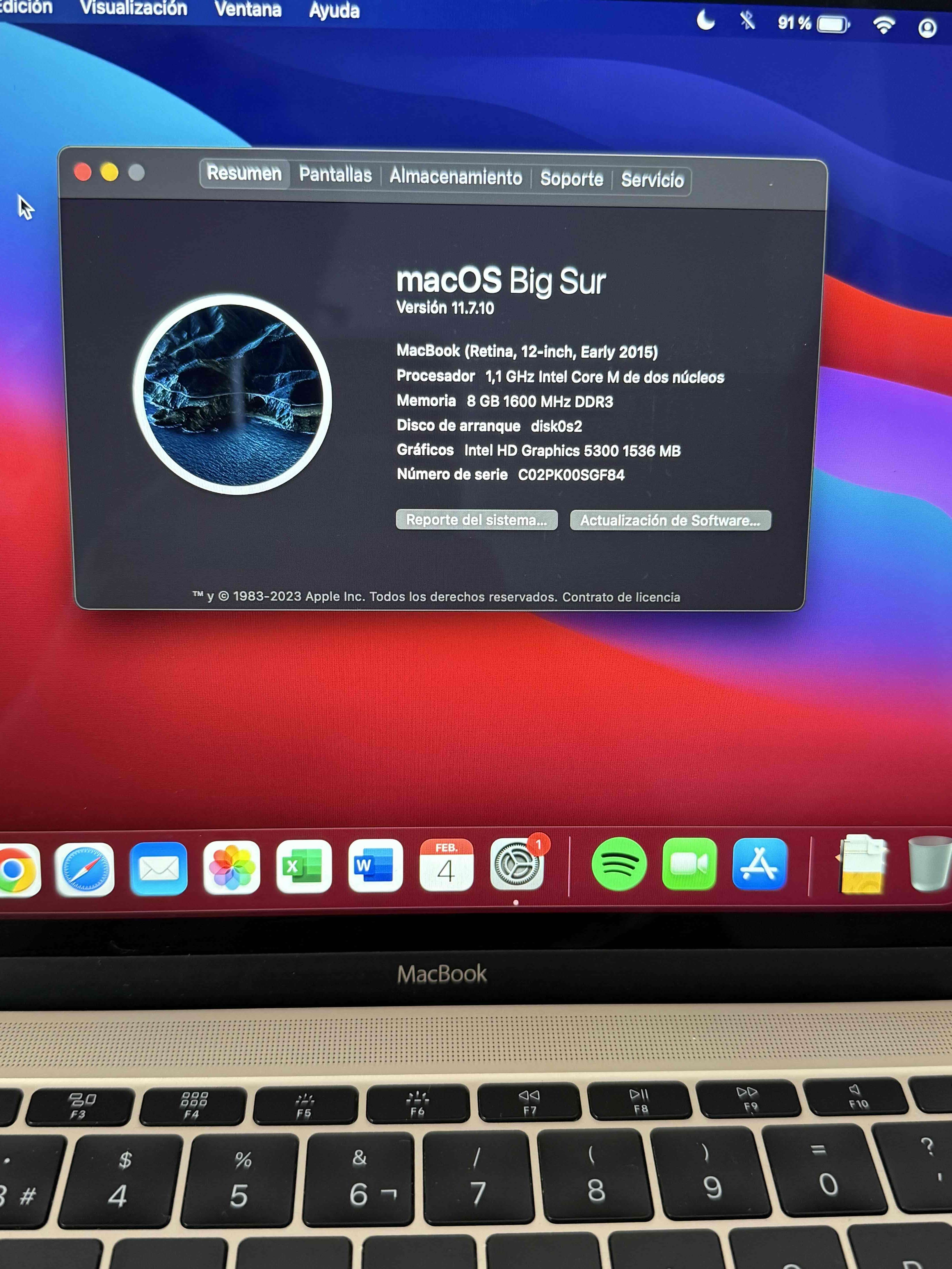 MacBook en buen estado - miniatura 6