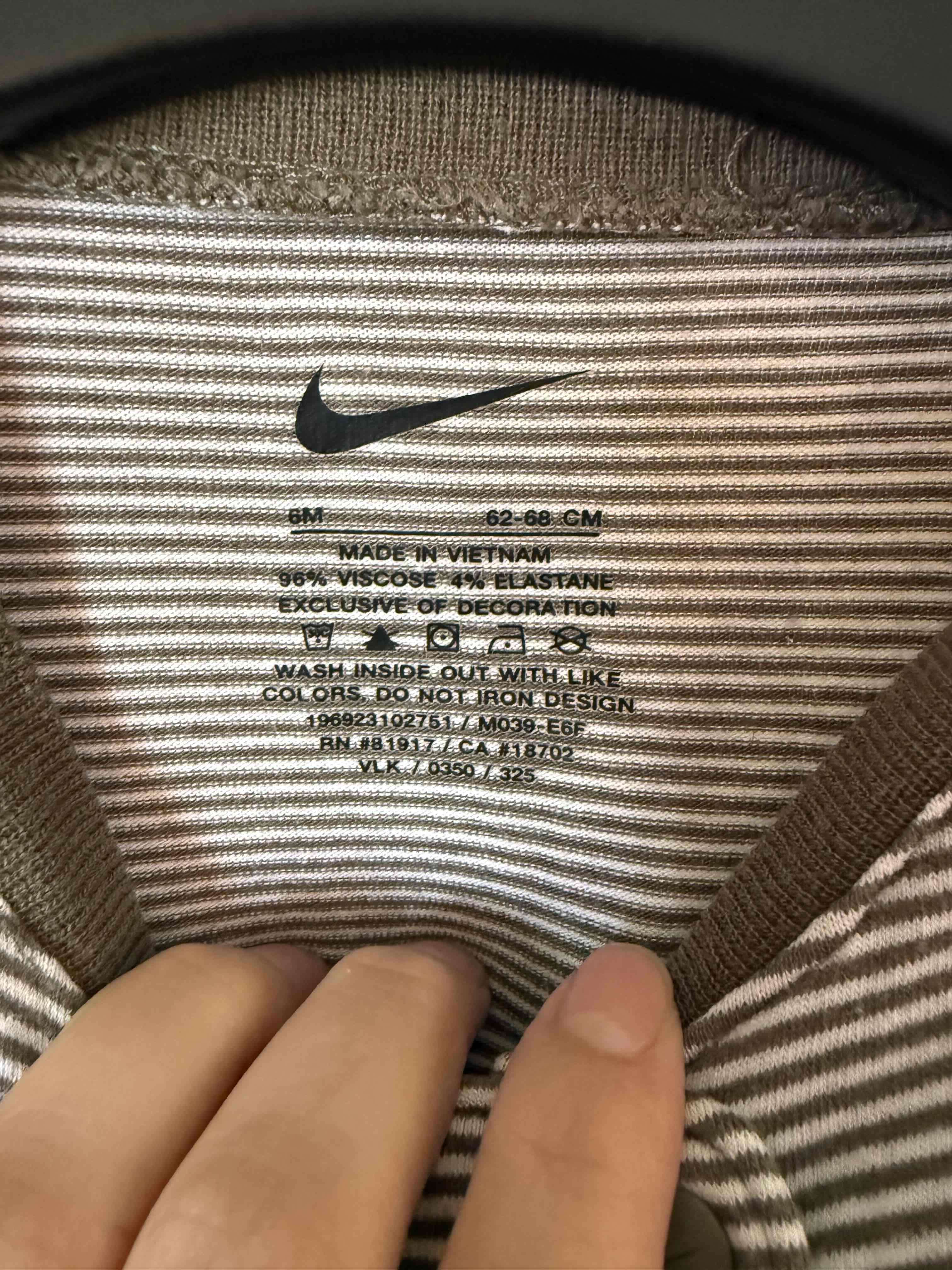 Enterito a rayas para bebé nike - miniatura 4