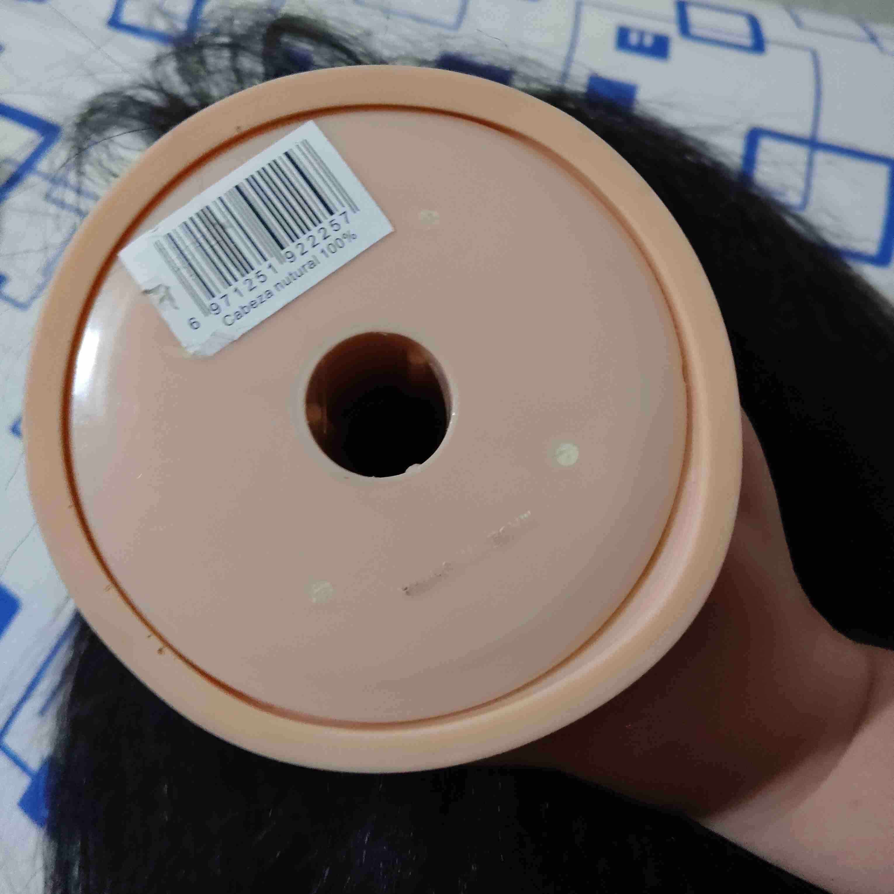 Cabeza de maniquí para peluquería - miniatura 2