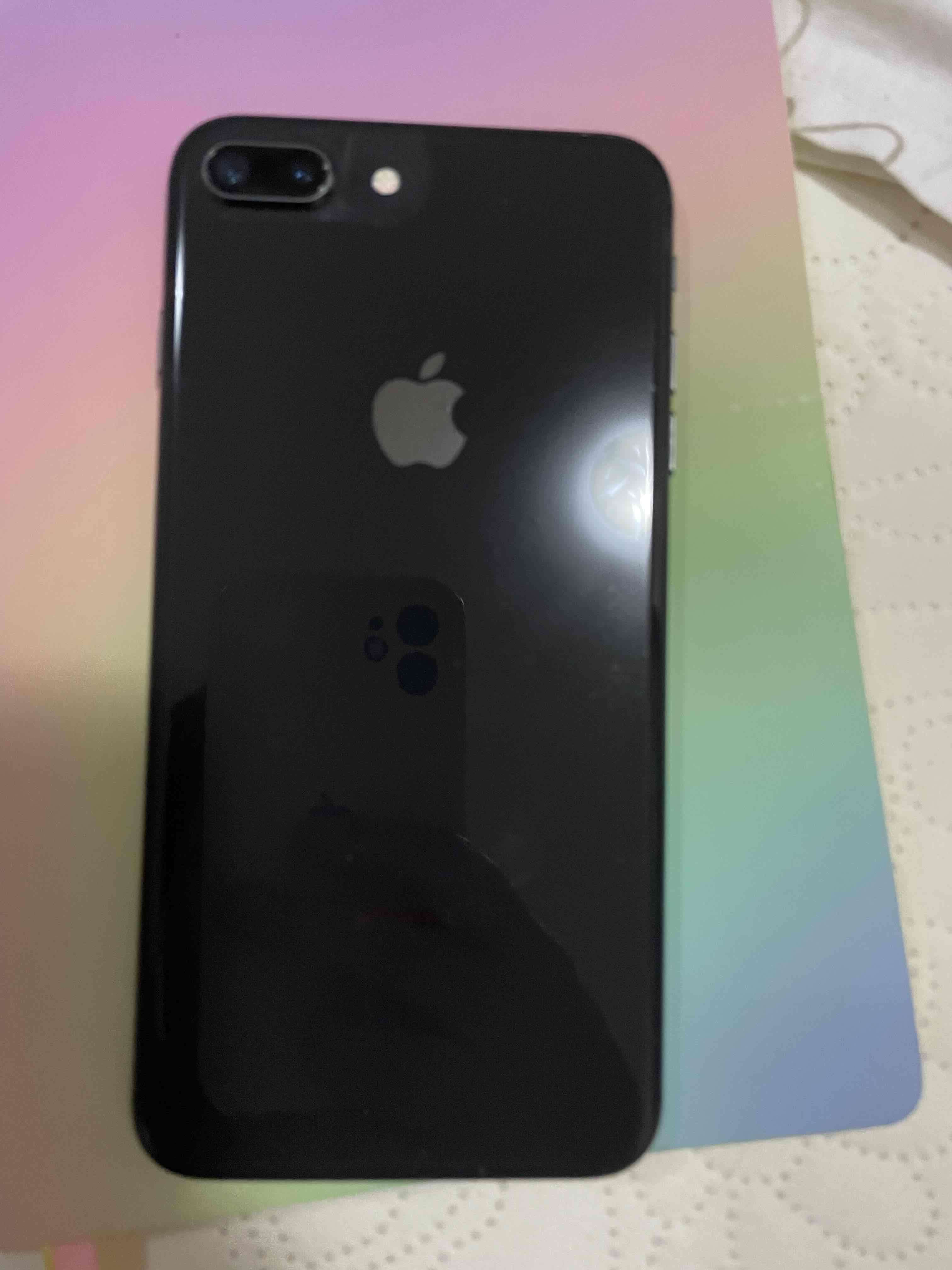 Iphone 8 plus +con fundas rojas y moradas - miniatura 4
