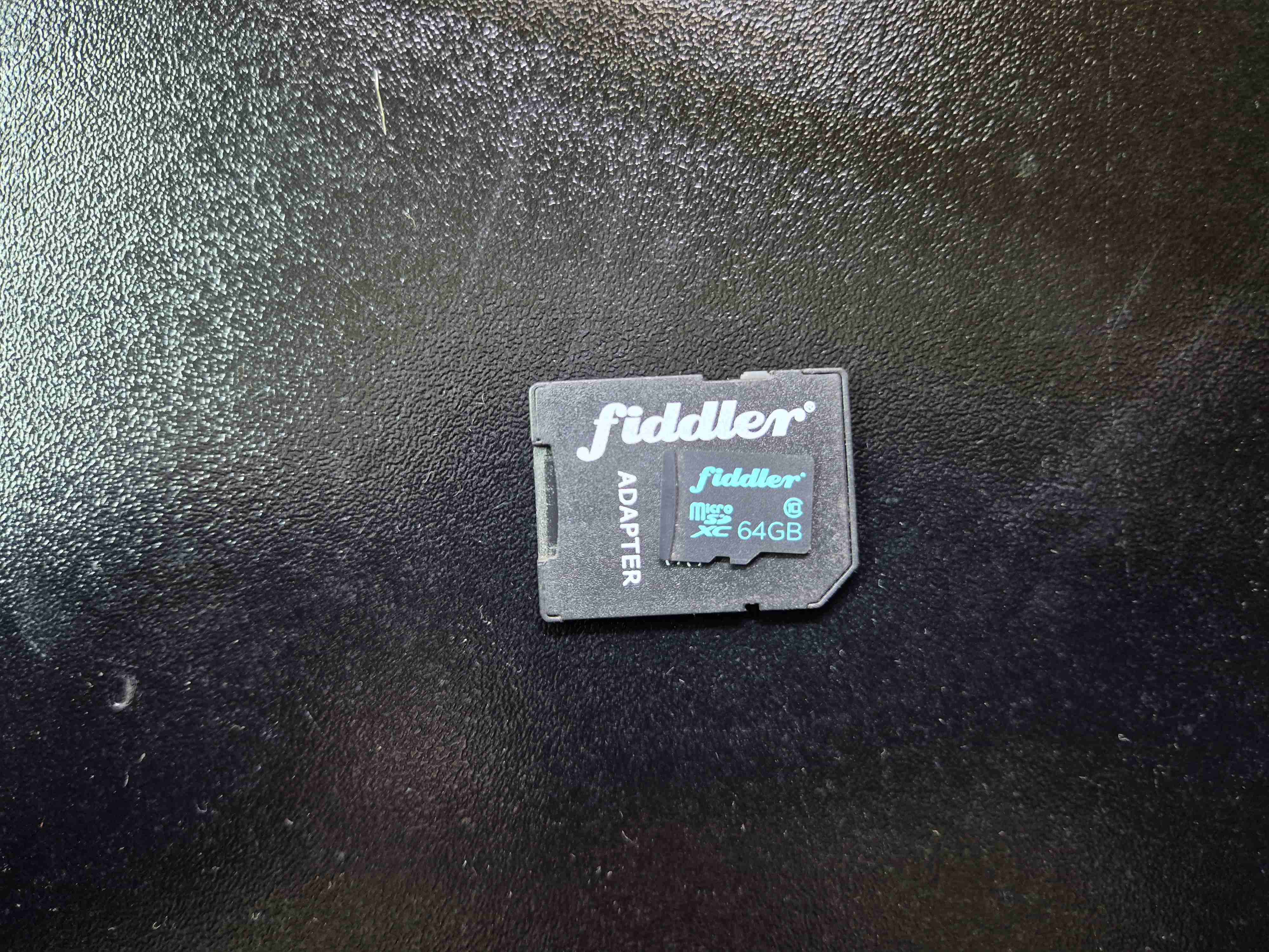 Cámara Nikon D5600 - miniatura 4