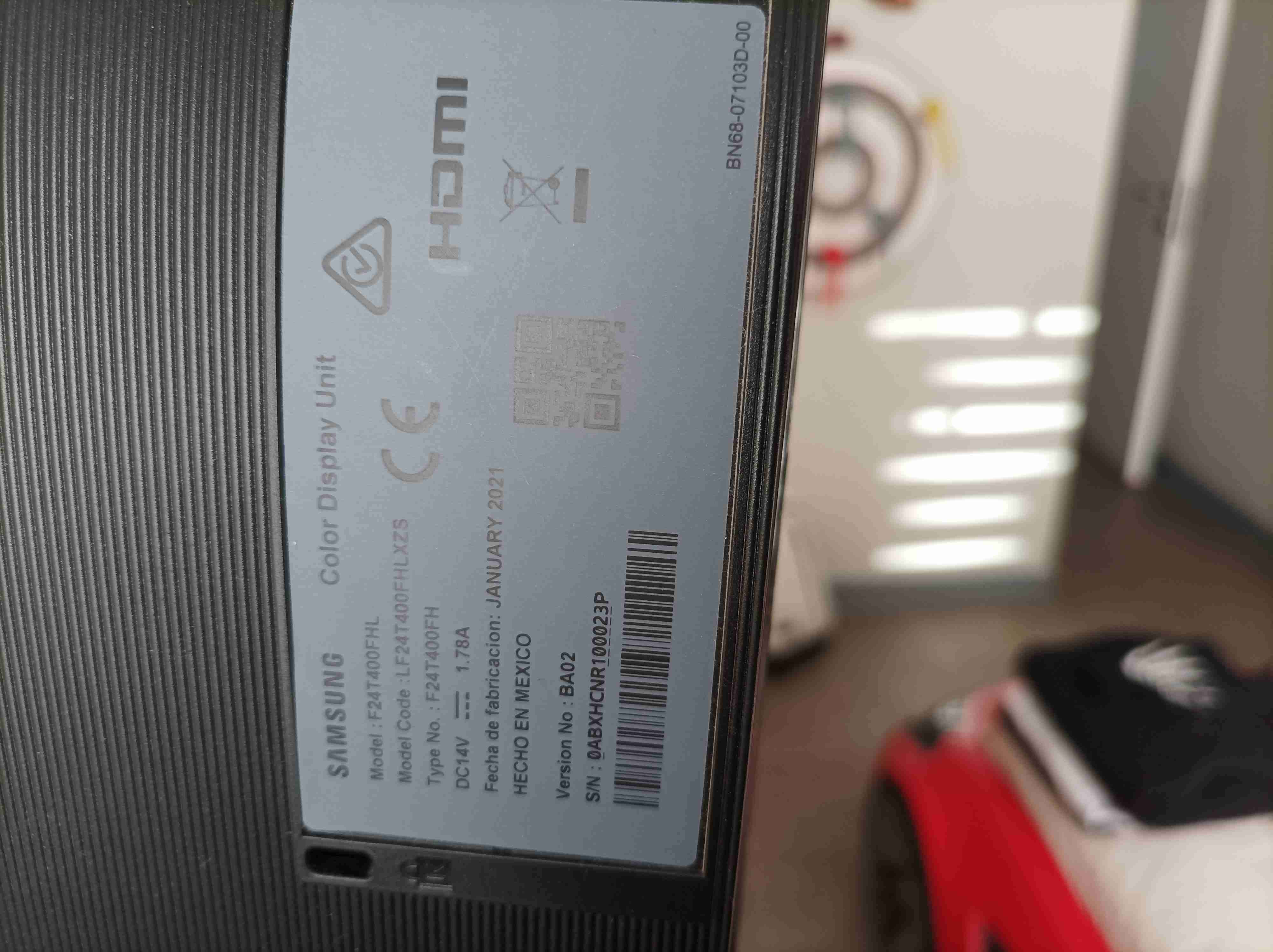 Monitor Samsung de 24 pulgadas - miniatura 4