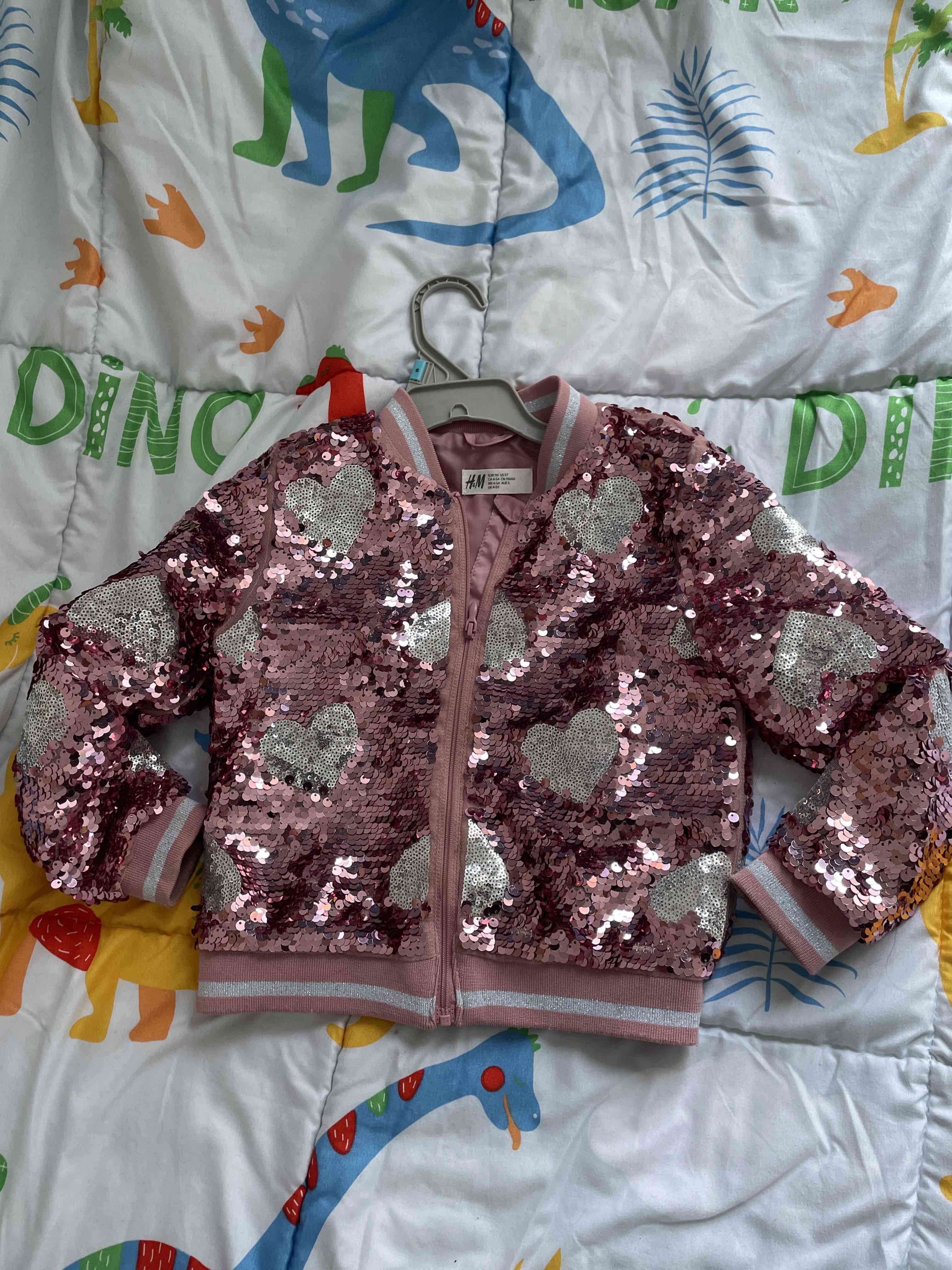 Chaqueta con lentejuelas rosada