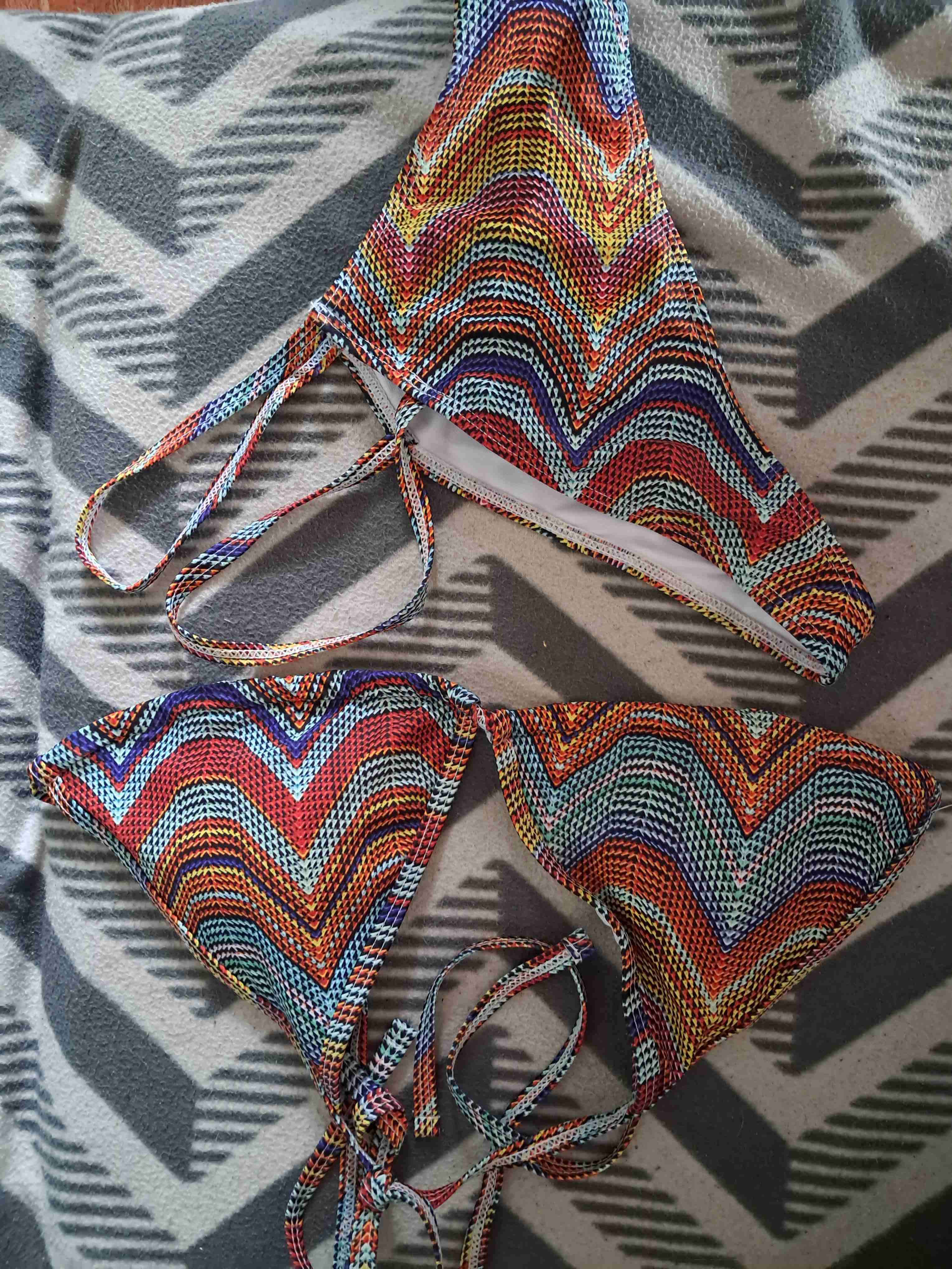 Bikinis - miniatura 4