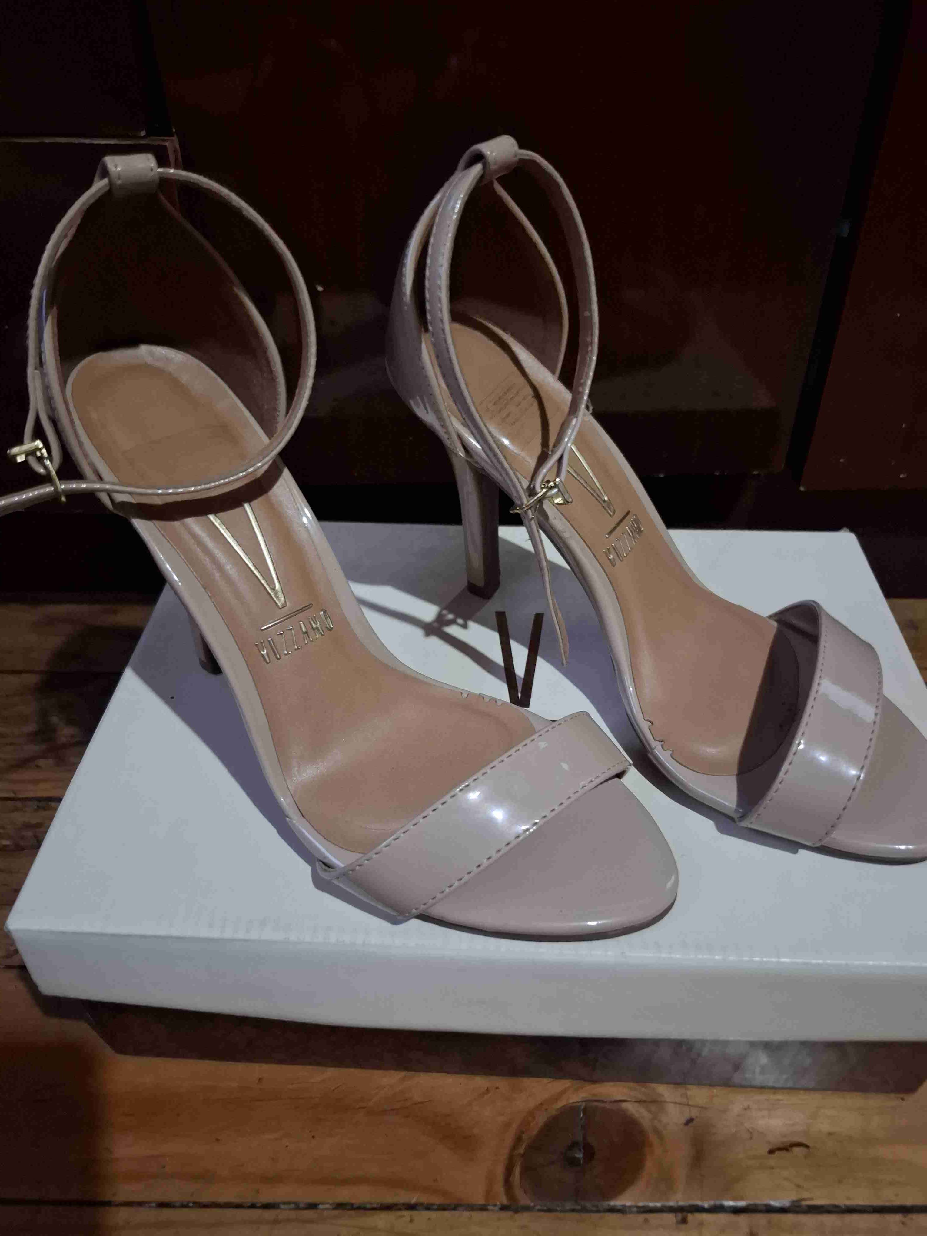 Sandalias de tacón beige talla 38 - miniatura 3