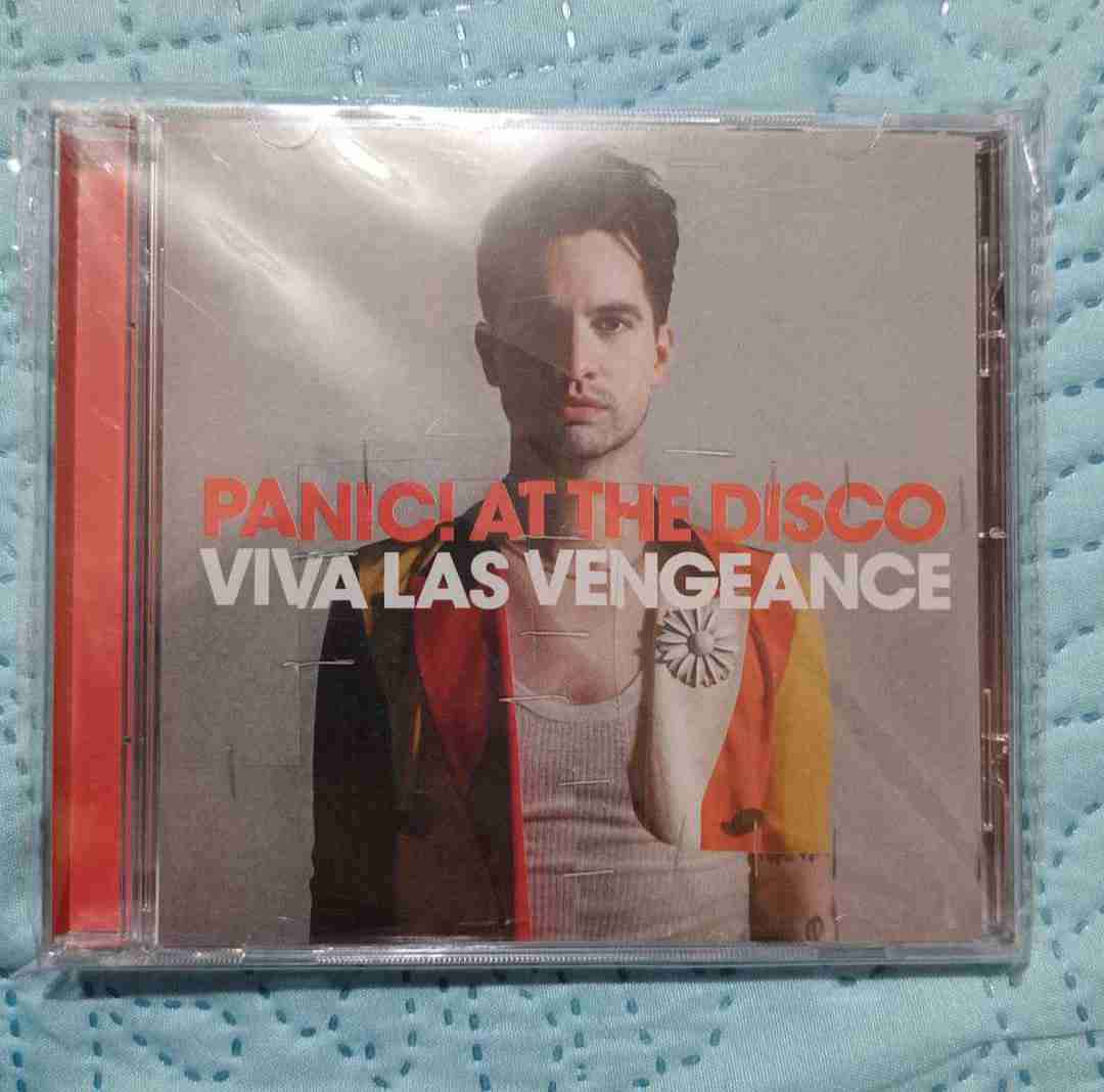 CD Panic! At The Disco Viva Las Vengeance