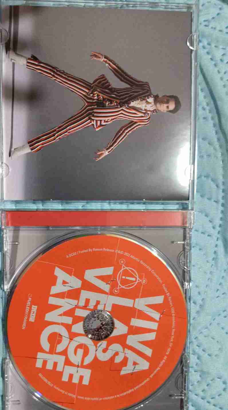 CD Panic! At The Disco Viva Las Vengeance - miniatura 3