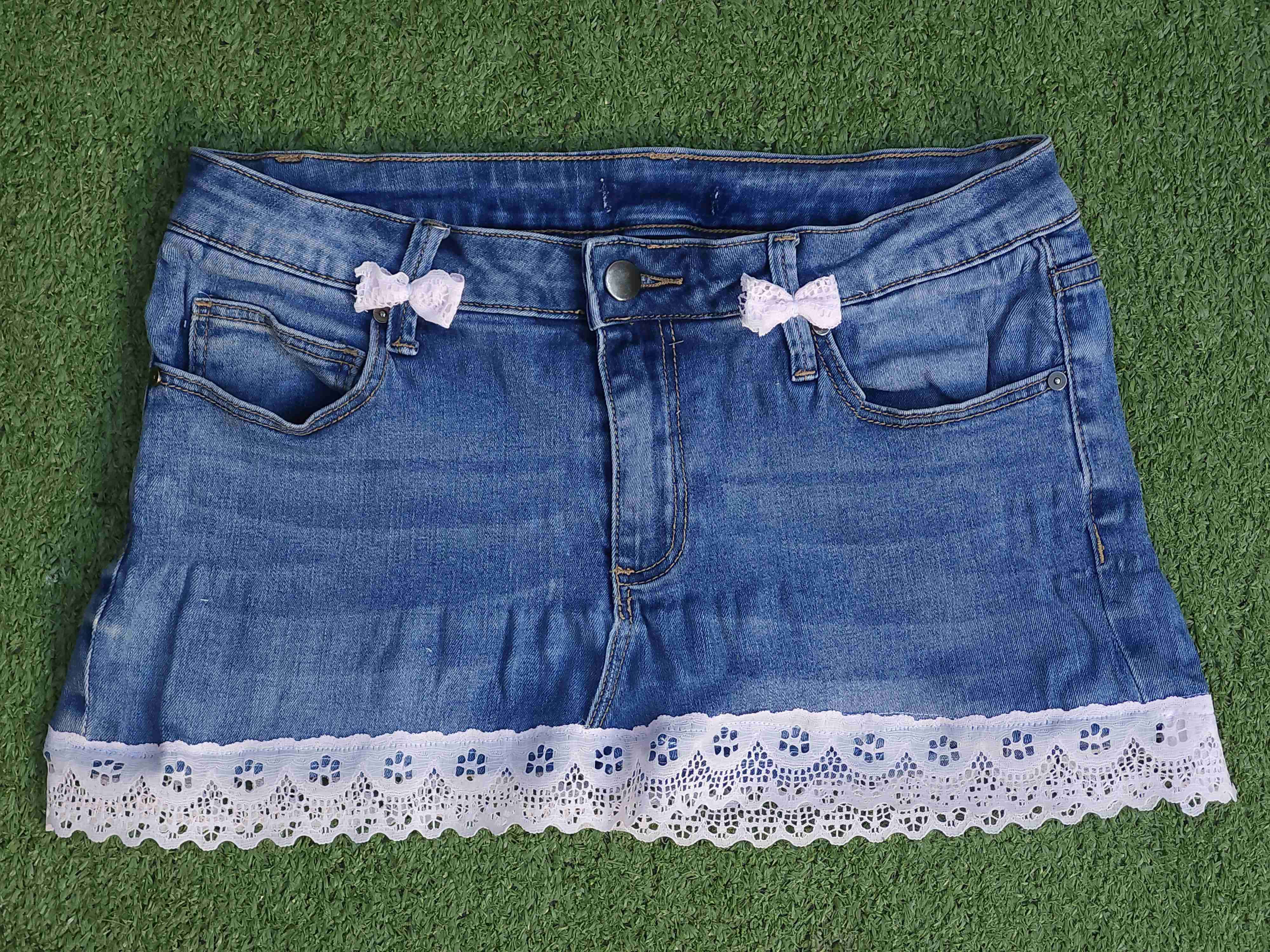 Mini falda de mezclilla coquette