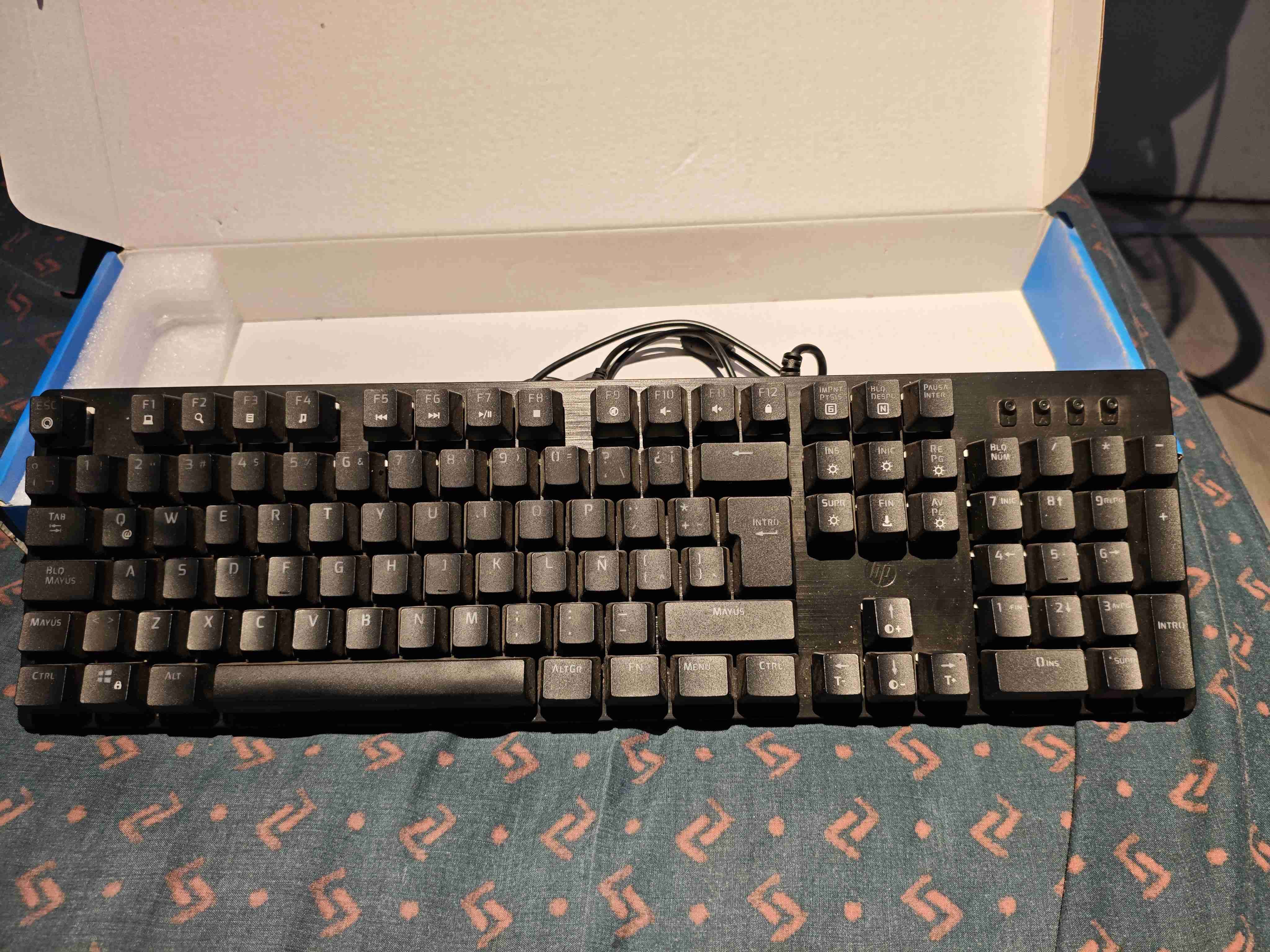 Teclado mecánico HP GK100 - miniatura 3