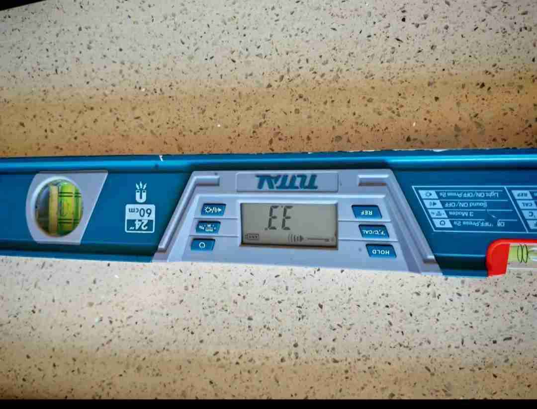 Nivel digital 60 cm TOTAL - miniatura 4