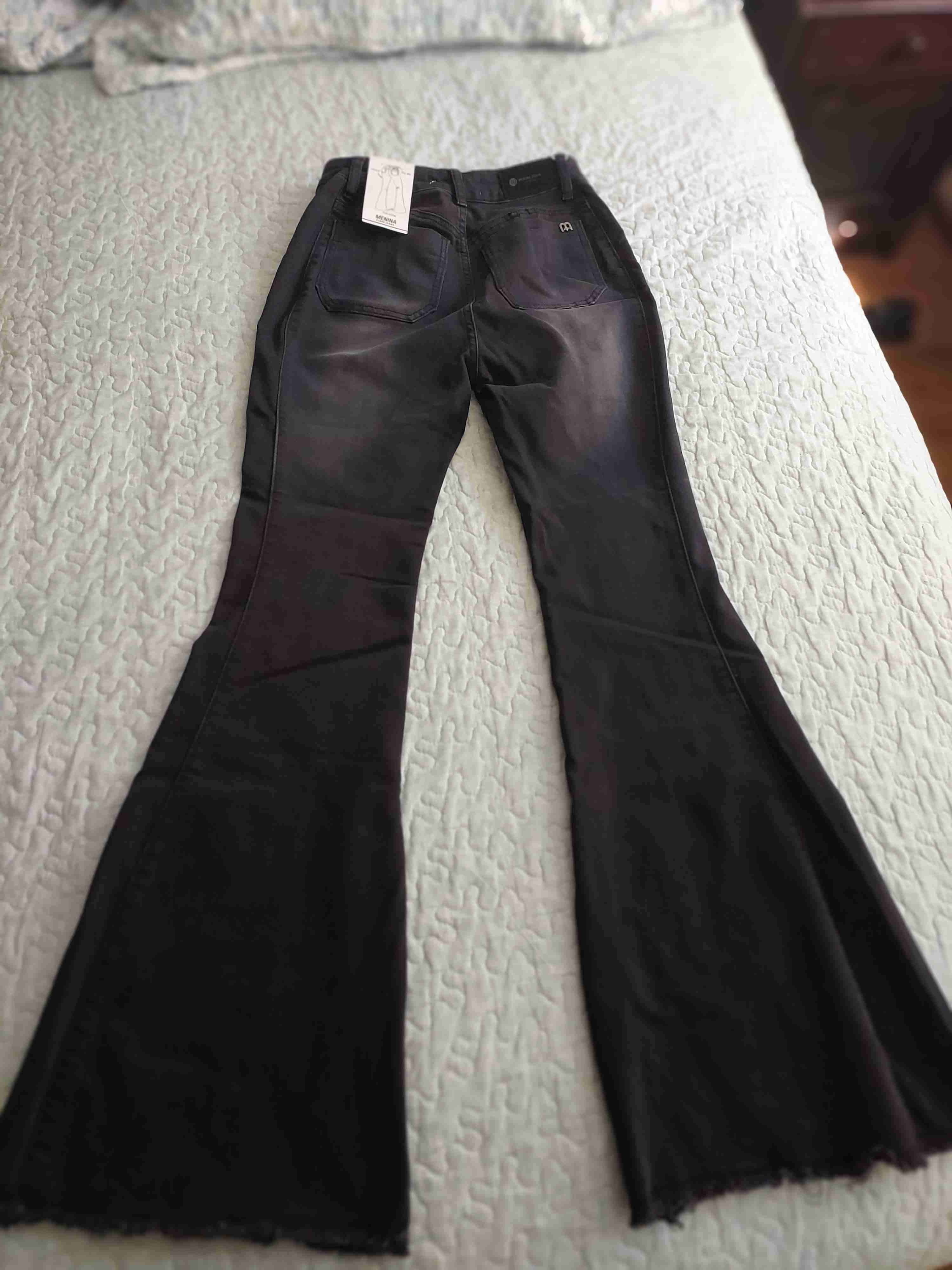 Pantalones negros acampanados - miniatura 2